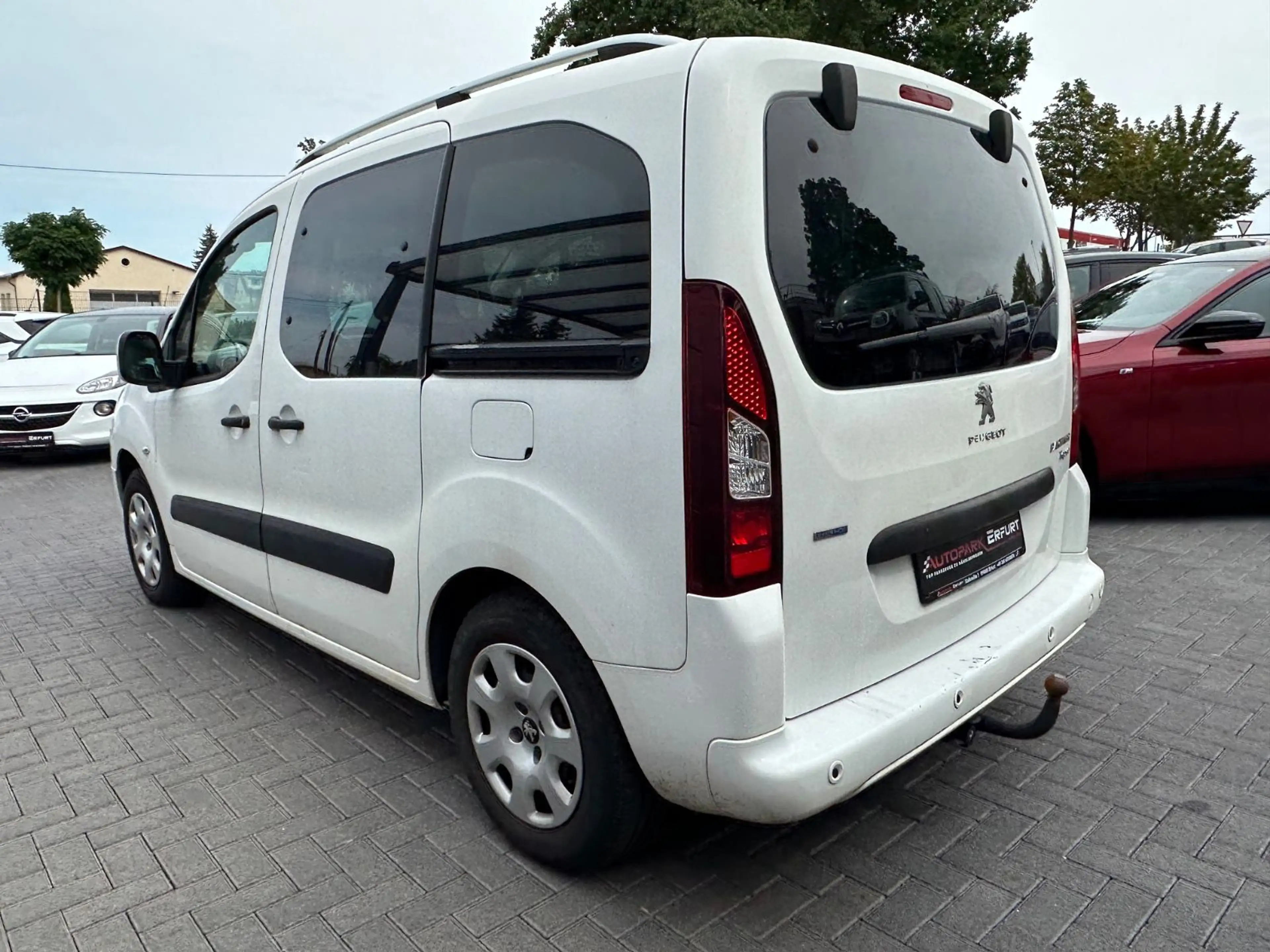 Peugeot Partner Active Automatik*Klima*Temp*PDC*AH — photo 3