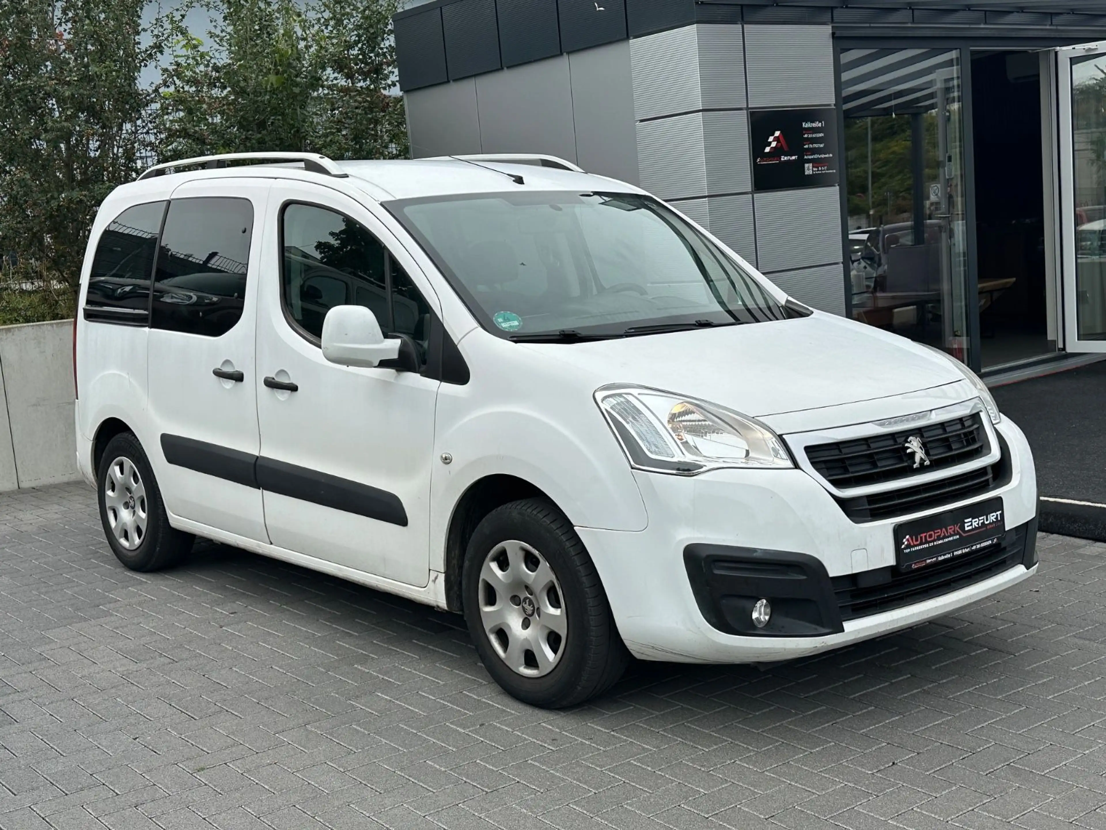 Peugeot Partner Active Automatik*Klima*Temp*PDC*AH — photo 9