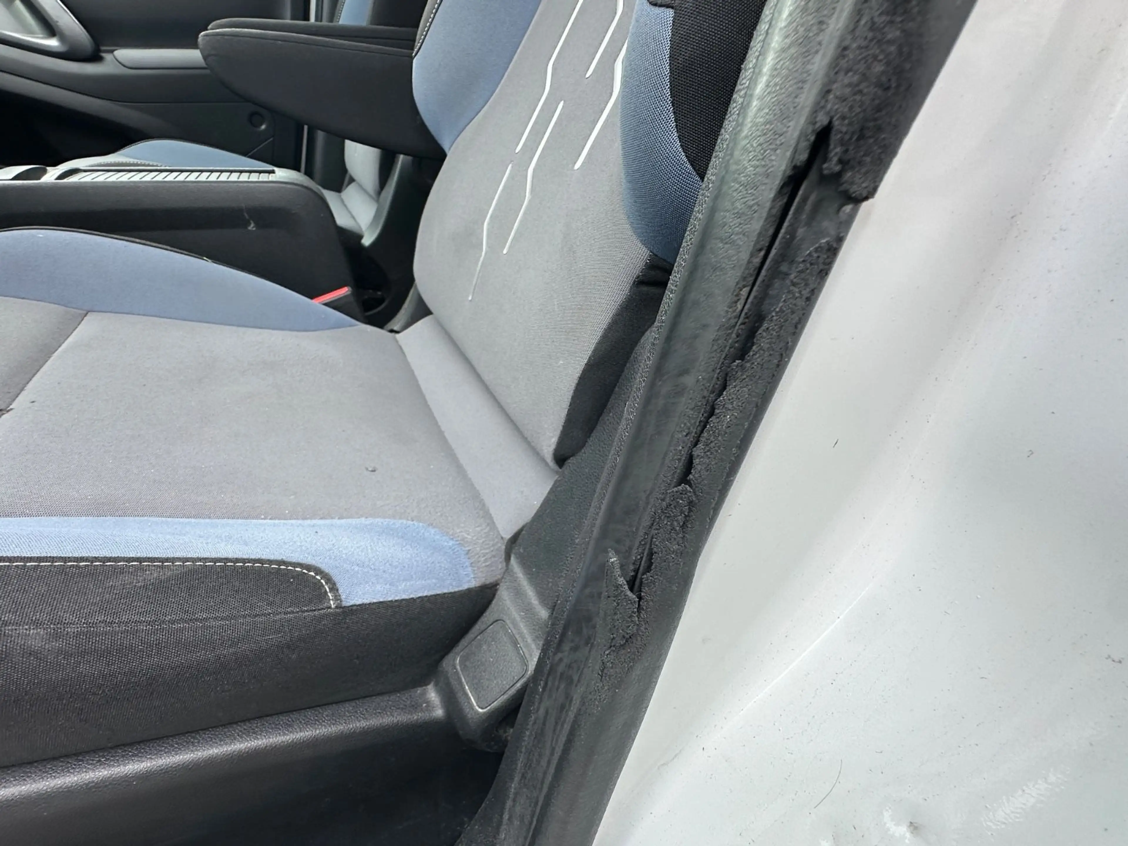 Peugeot Partner Active Automatik*Klima*Temp*PDC*AH — photo 12