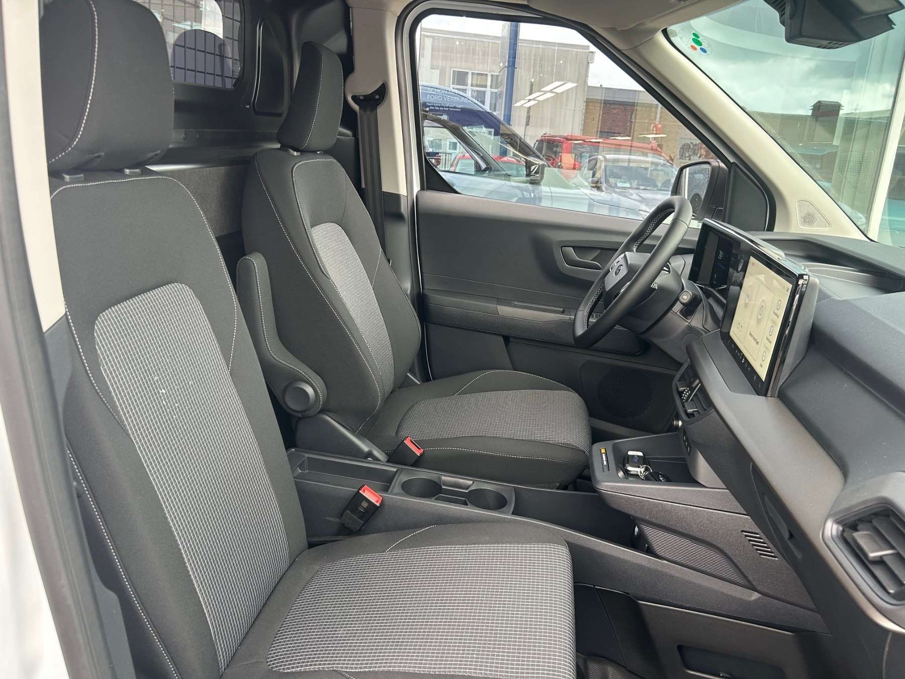 Ford Transit Courier