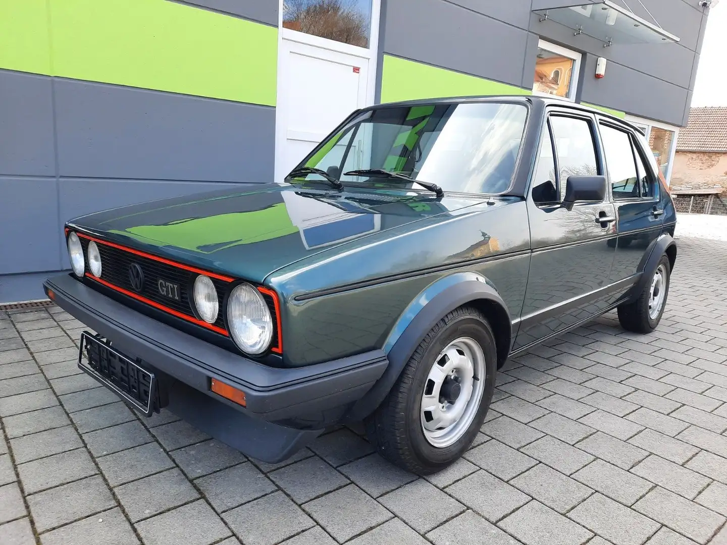 Volkswagen Golf GTI Oldtimer "H-Kennzeichen" Grün - 2