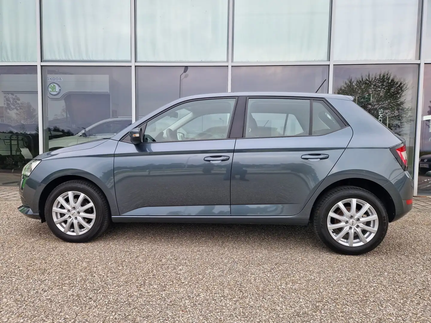Skoda Fabia Cool Plus Grau - 2