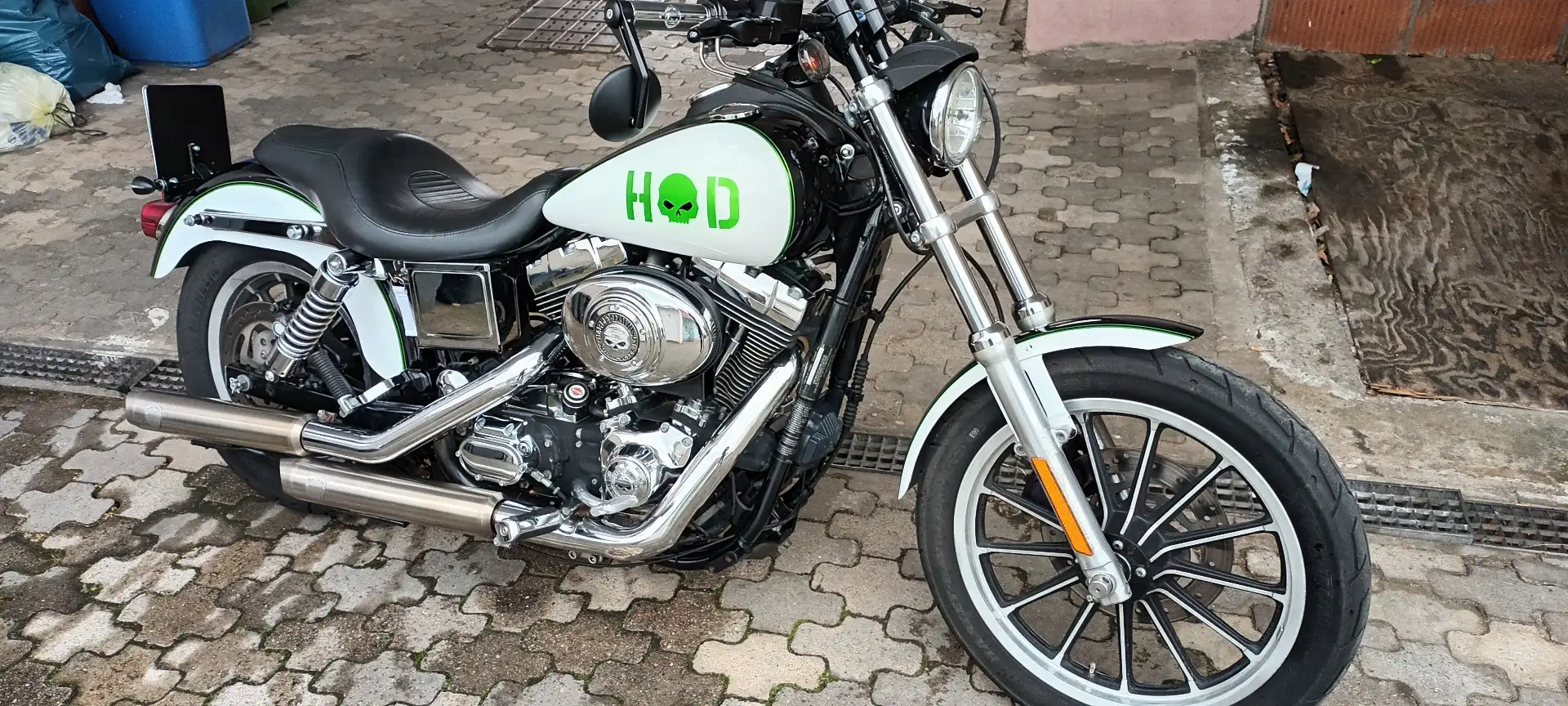 Harley-Davidson Dyna Low Rider Білий - 1