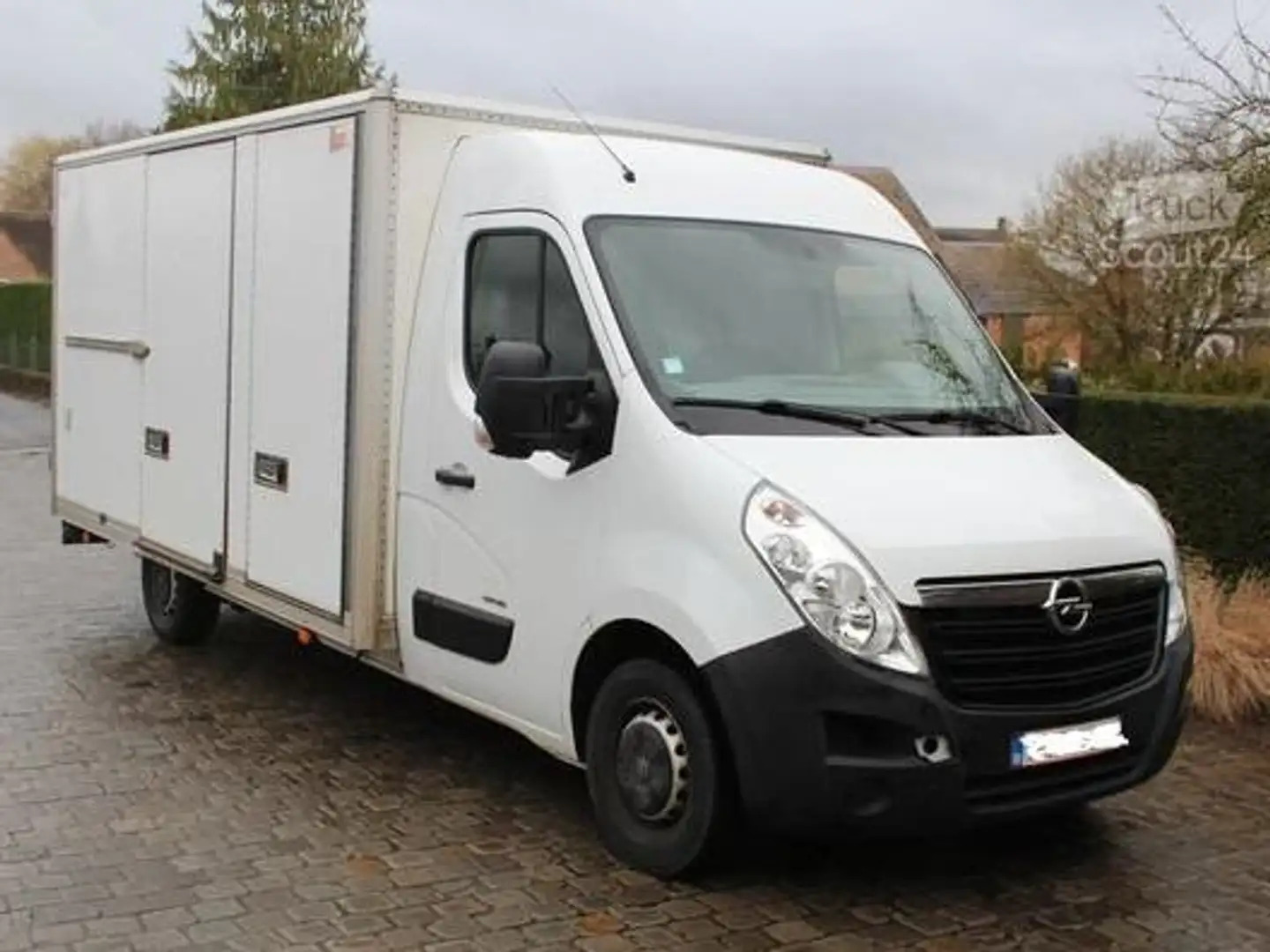 Opel Movano Camionnette à caisse - 2011 - 107 kW - Diesel White - 1