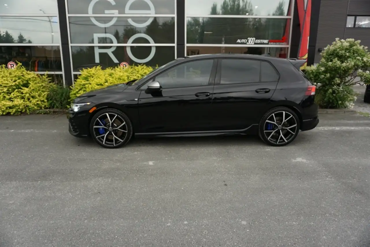 Volkswagen Golf R снимка Volkswagen Golf R