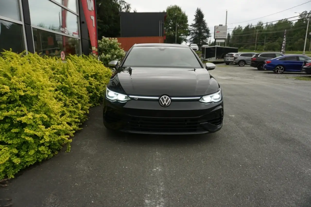 Volkswagen Golf R снимка Volkswagen Golf R