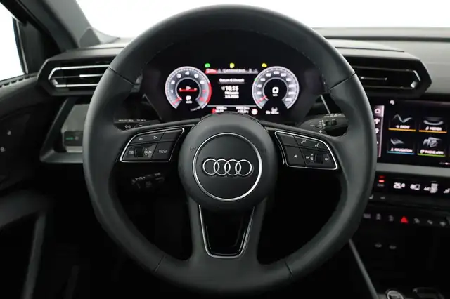 Audi A3 view 5