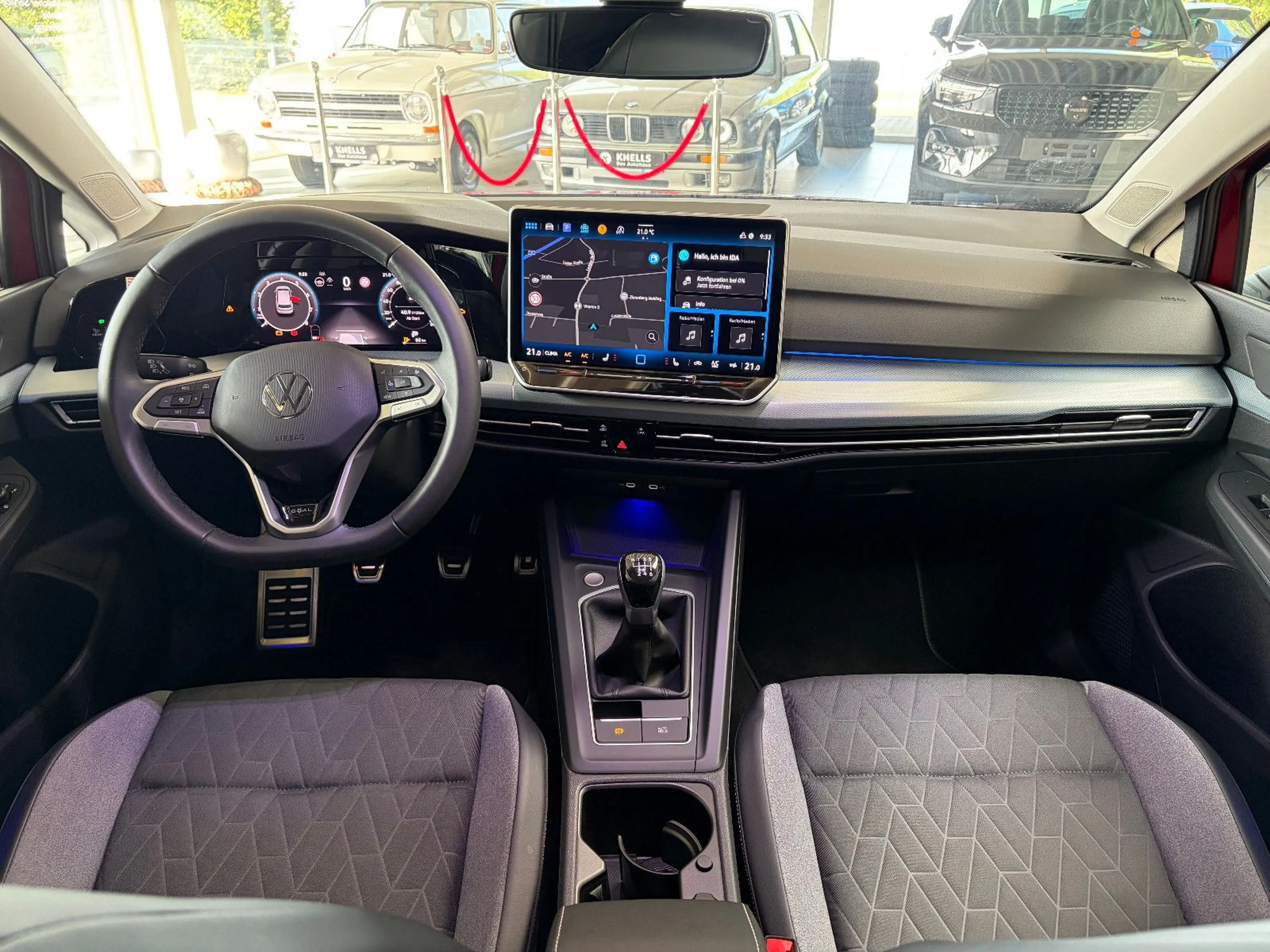 Volkswagen Golf VIII 1.5 TSI 110 kW Goal/AHK/ACC/KAMERA/LED — photo 12