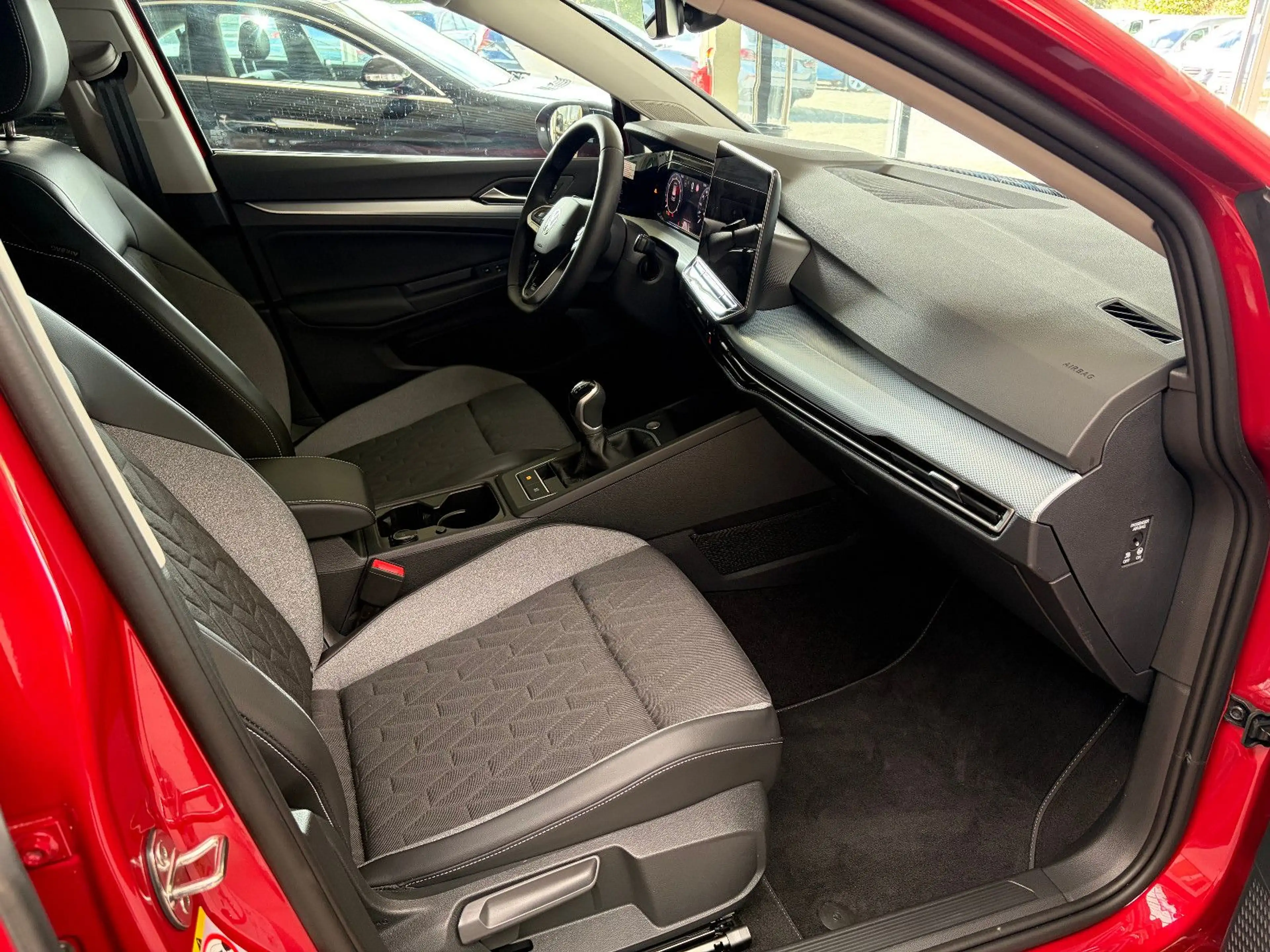 Volkswagen Golf VIII 1.5 TSI 110 kW Goal/AHK/ACC/KAMERA/LED — photo 11