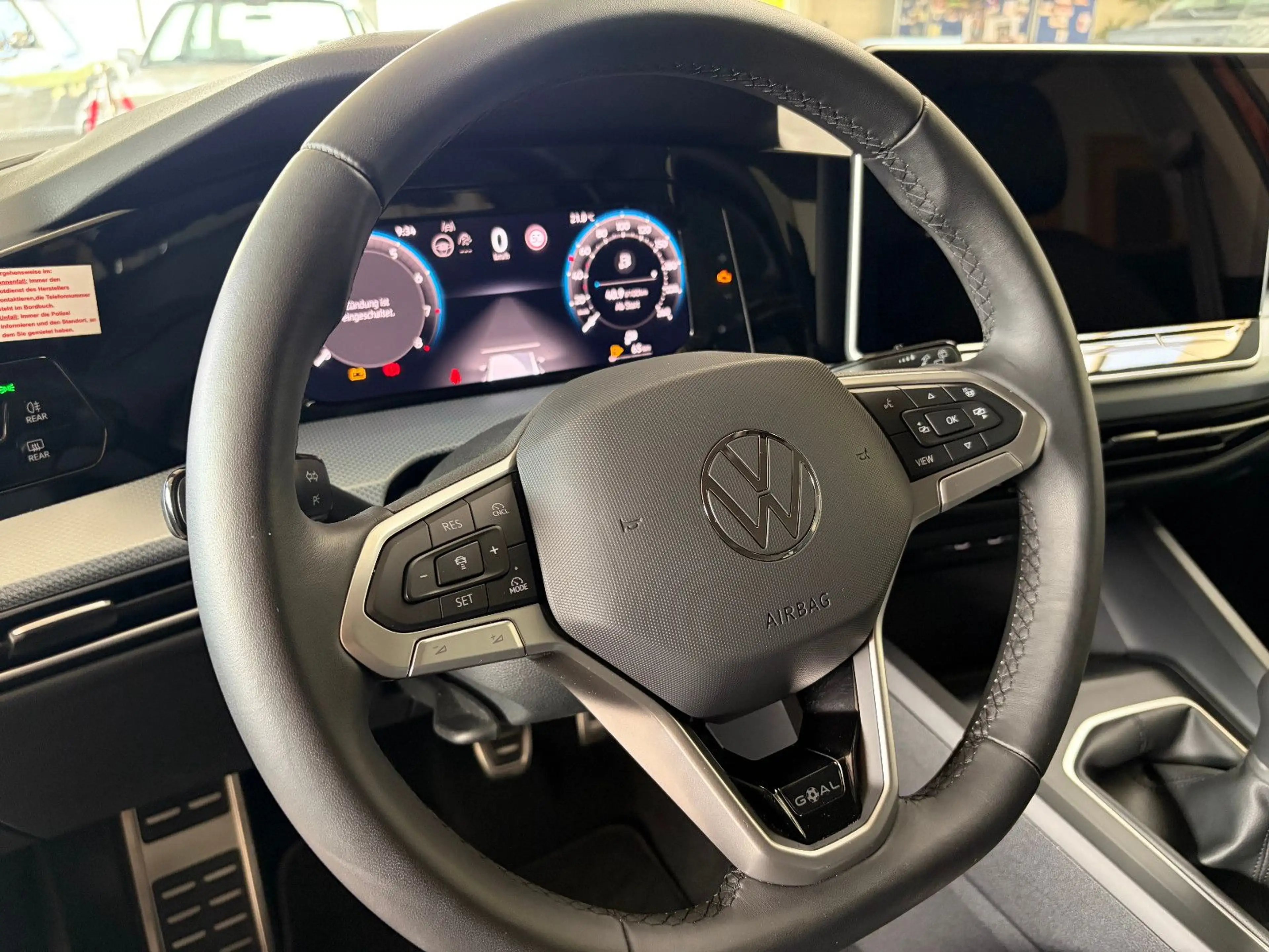 Volkswagen Golf VIII 1.5 TSI 110 kW Goal/AHK/ACC/KAMERA/LED — photo 14