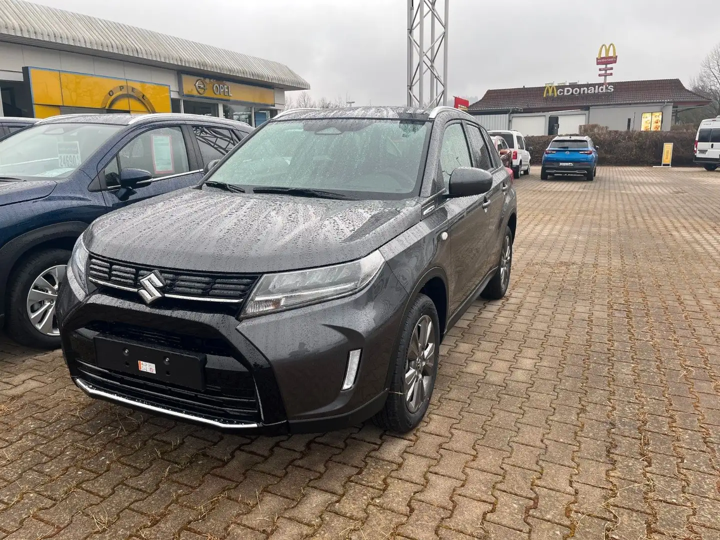 Suzuki Vitara 1.4 Mild-Hybrid Comfort+ 4x4 Grigio - 1