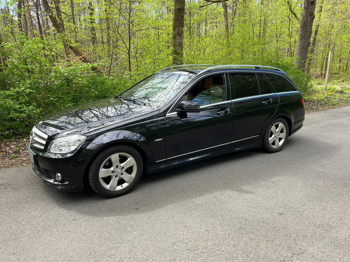 Mercedes-Benz C 200 C 200 T CGI BlueEFFICIENCY Avantgarde Schwarz - 1