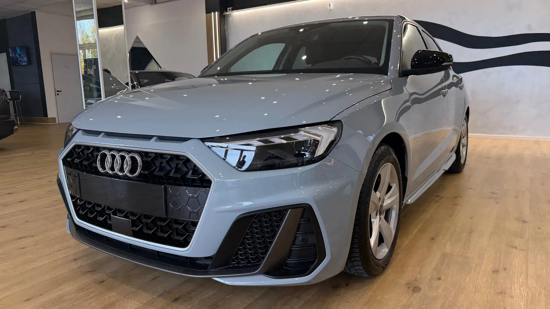 Audi A1 A1 Sportback 30 1.0 tfsi S Line Edition 116cv my20 Grigio - 1
