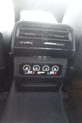 BMW 520 520d MHEV Aut.***M-Paket/AHK/8 fach ALU*** Ansicht 9