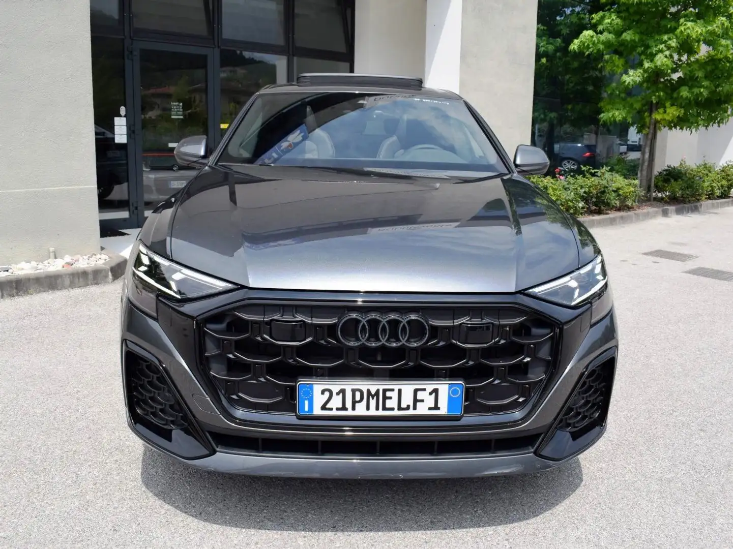Audi Q8 50TDI 268cv Quattro MY 2025 Grigio - 2