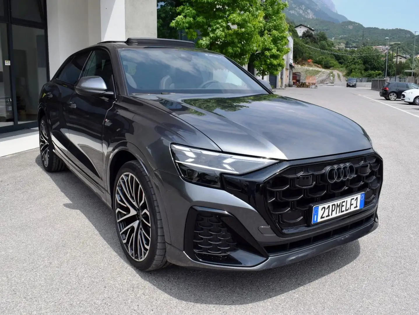 Audi Q8 50TDI 268cv Quattro MY 2025 Grigio - 1