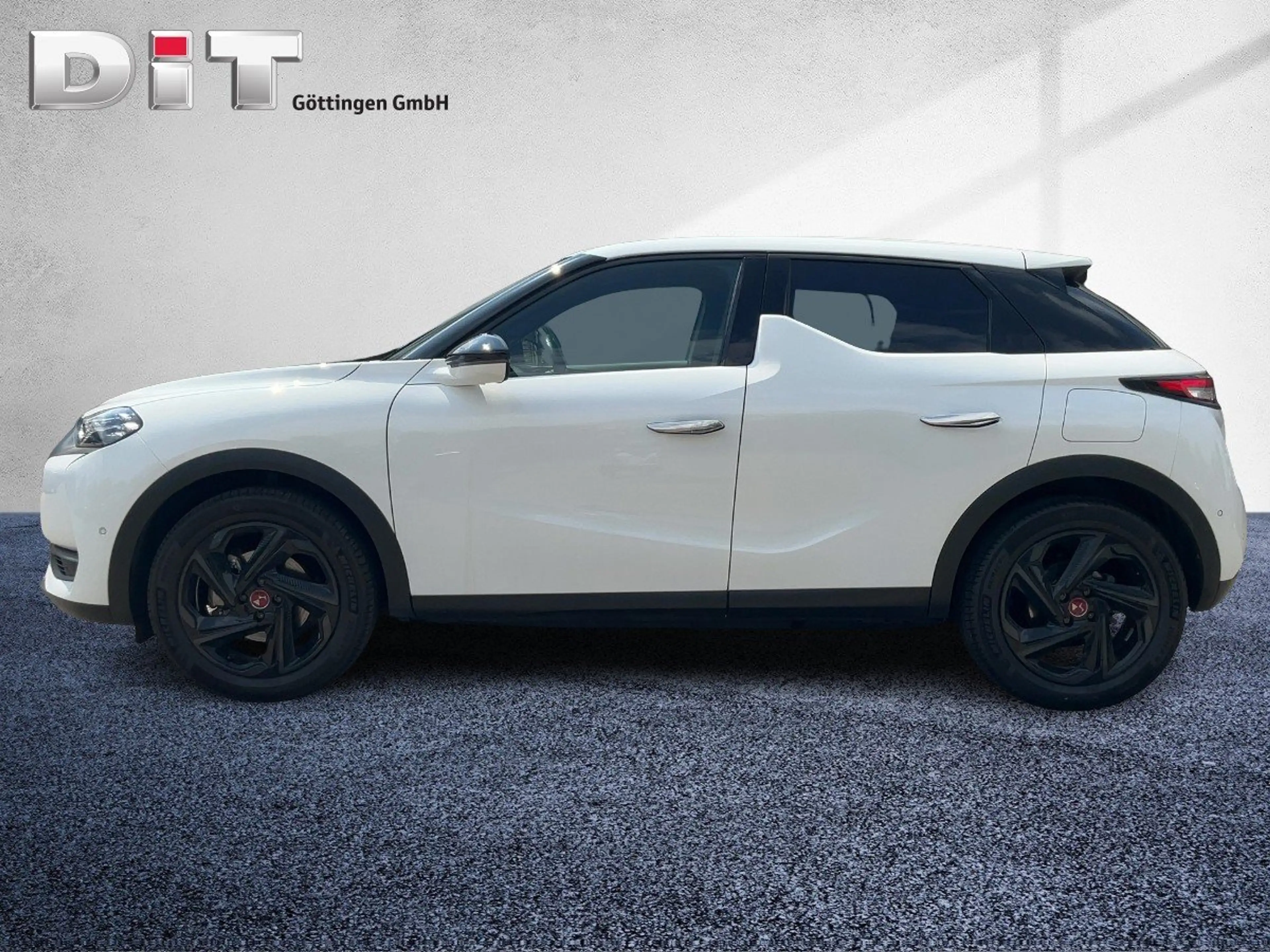DS Automobiles DS 3 Crossback Alcantara+LED+Navi+SHZ+Kam.+LM — photo 3