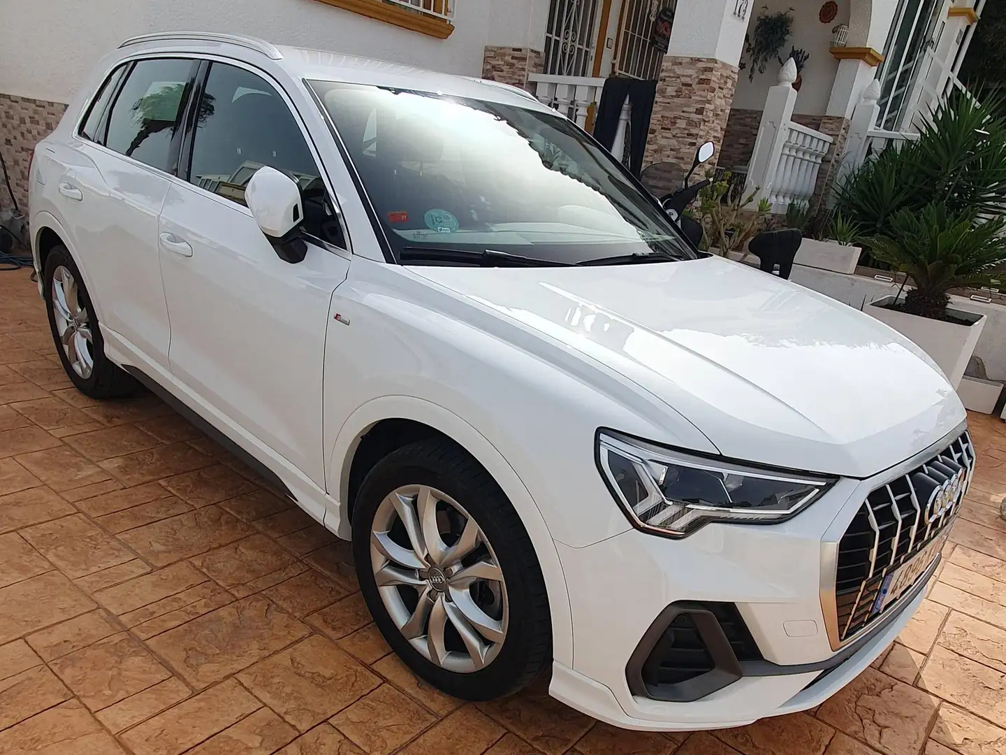Audi Q3 Q3 2.0 TFSI quattro S tronic Blanco - 2