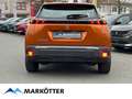 Peugeot 2008 e-2008 Allure 136 CAM/SHZ/NAVI/CRPLY/KLIMA Orange - thumbnail 4