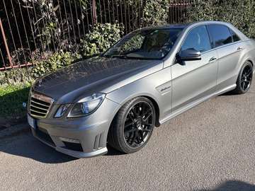 E 63 AMG auto
