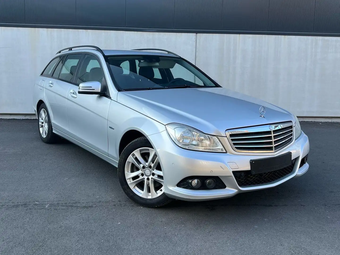 Mercedes-Benz C 180 C 180 T BlueEFFICIENCY 7G-TRONIC Zilver - 1