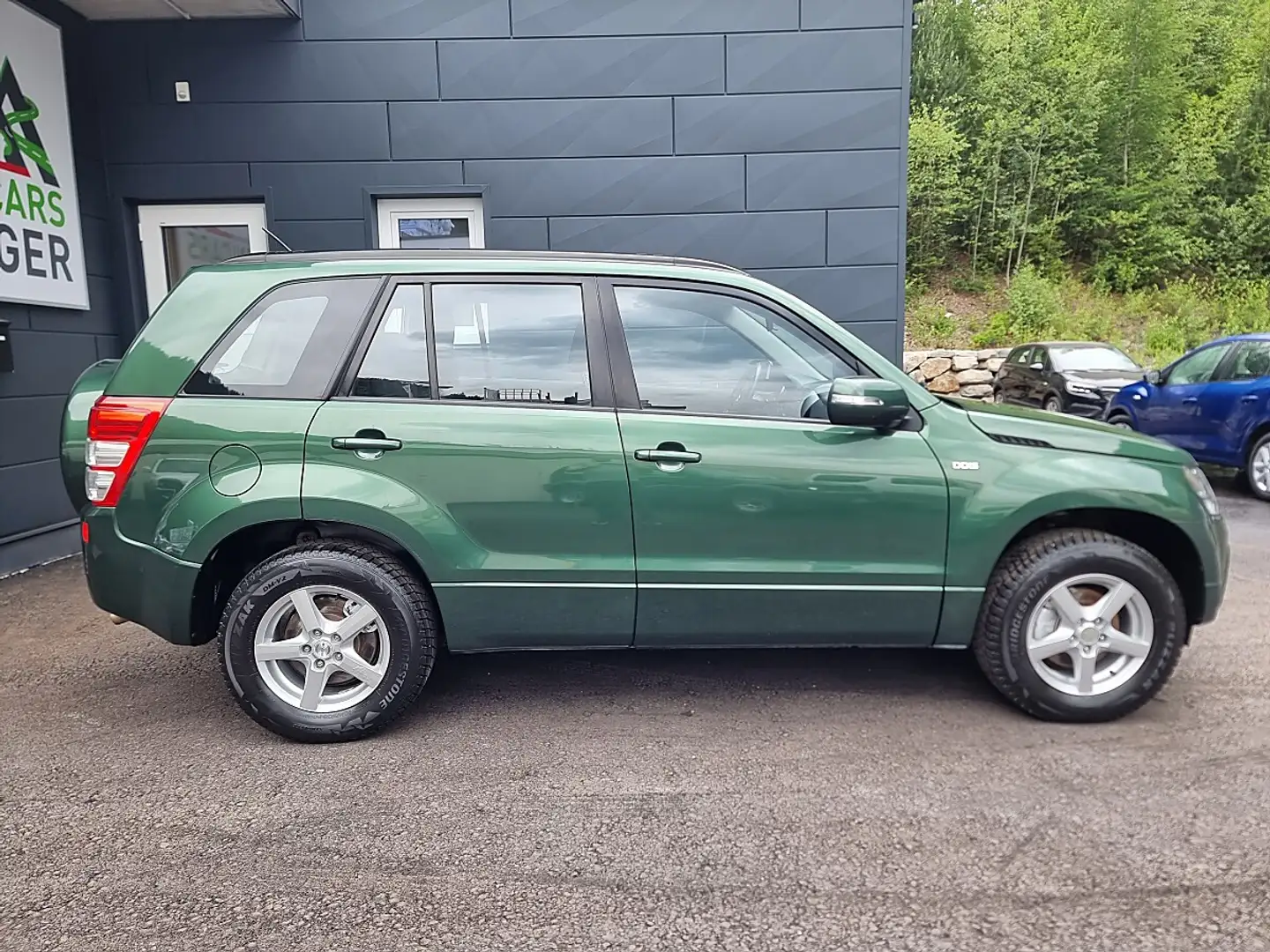 Suzuki Grand Vitara 1,9 DDiS special**1.HAND** WENIG-KM** Grün - 2