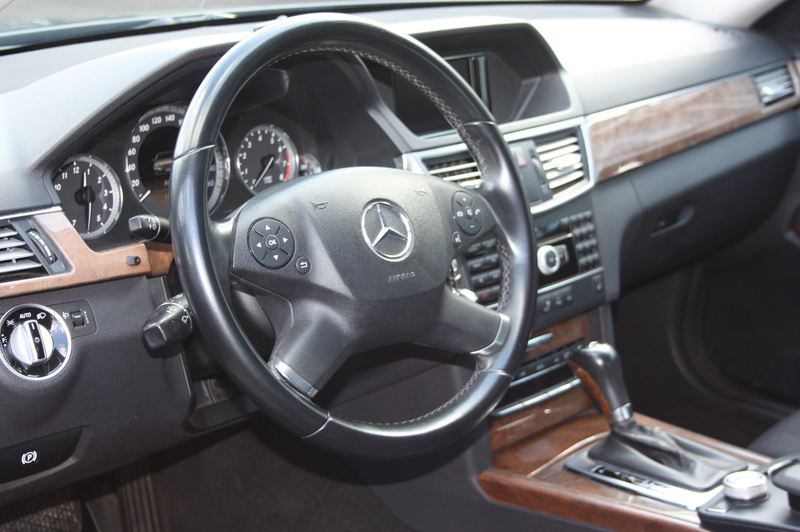 Mercedes-Benz E 200 BlueEFFICIENCY ELEGANCE Autom/Navi/Pdc/Ahk — photo 11