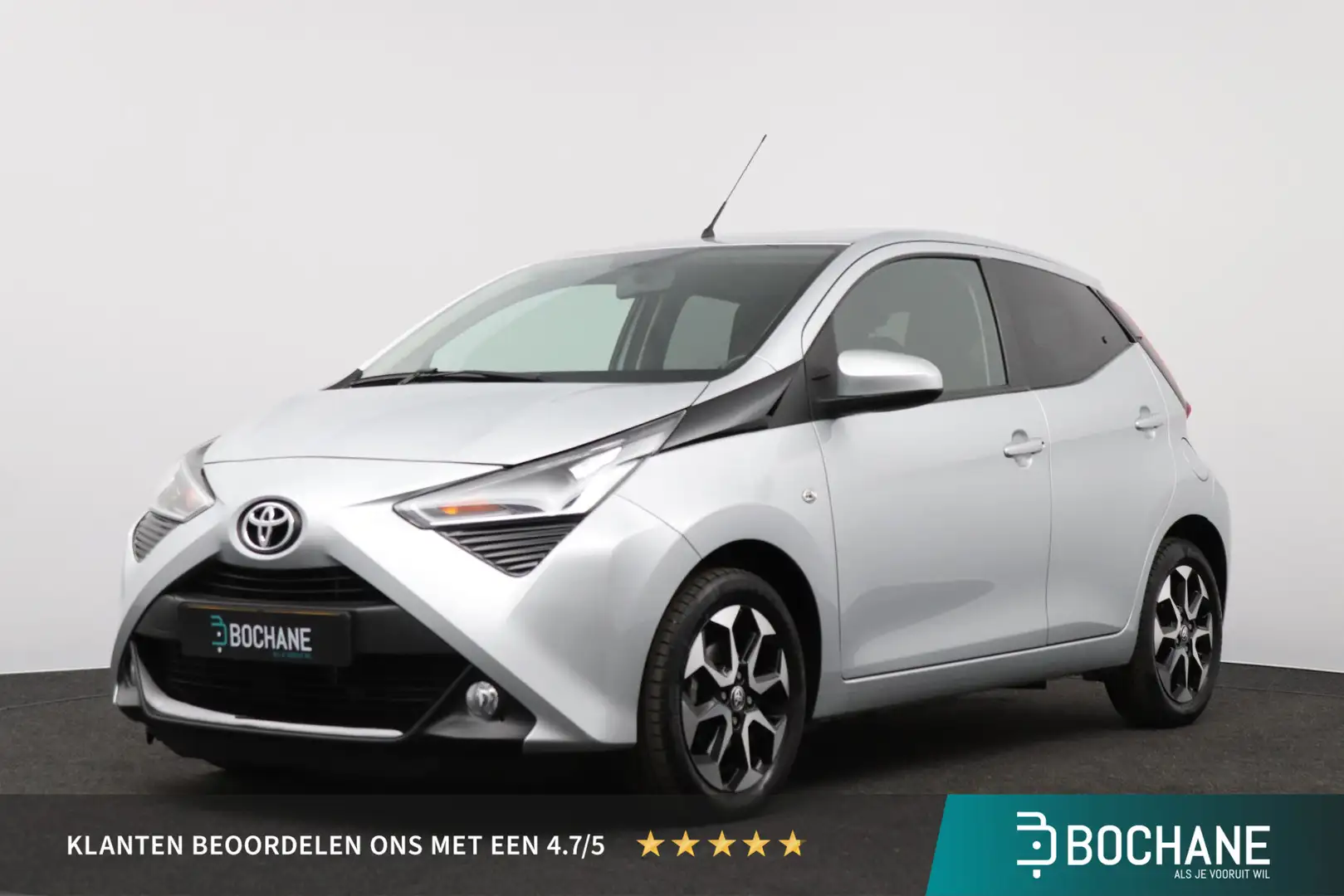 Toyota Aygo 1.0 VVT-i x-joy | Climate Control | Camera | Carpl Grau - 1