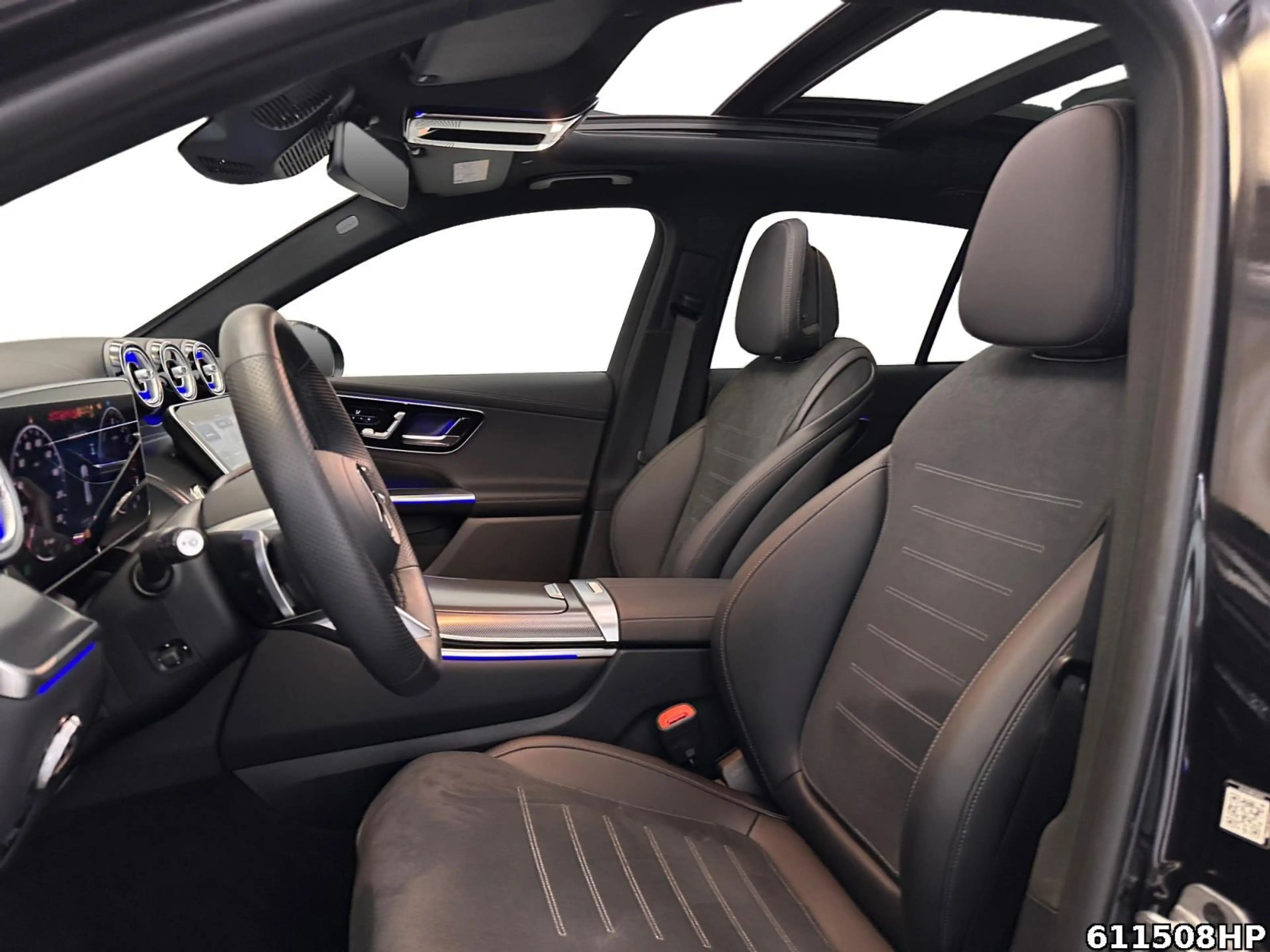 Mercedes-Benz GLC 300 de 4M AMG Digital-Light Pano AHK Memory — photo 11