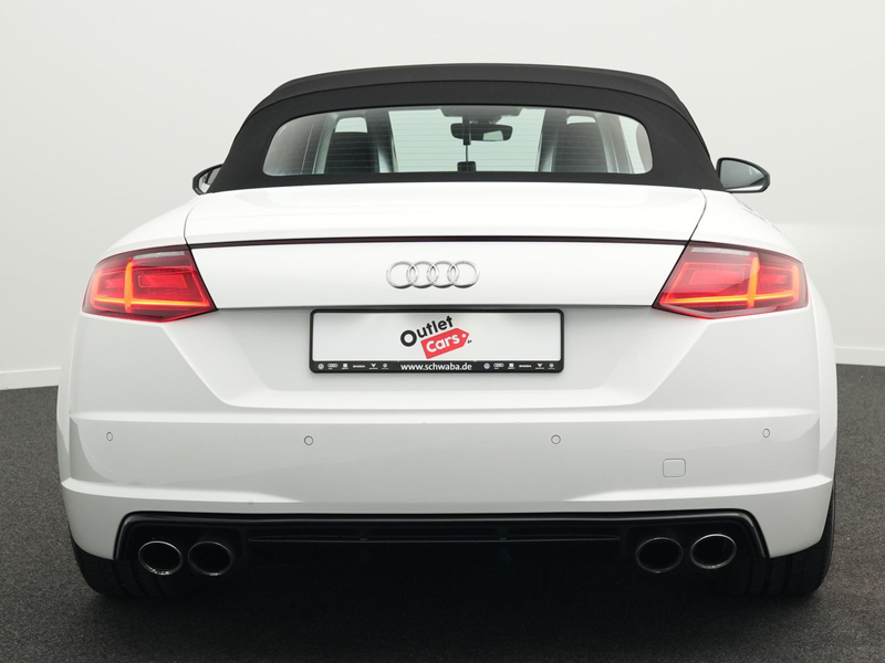 Audi TTS 2.0 TFSI quattro S tronic — photo 8