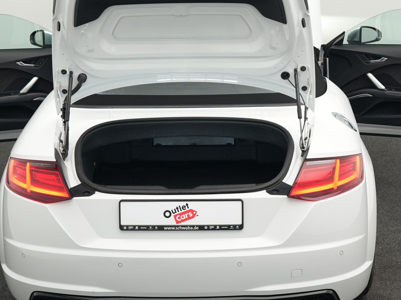 Audi TTS 2.0 TFSI quattro S tronic — photo 15