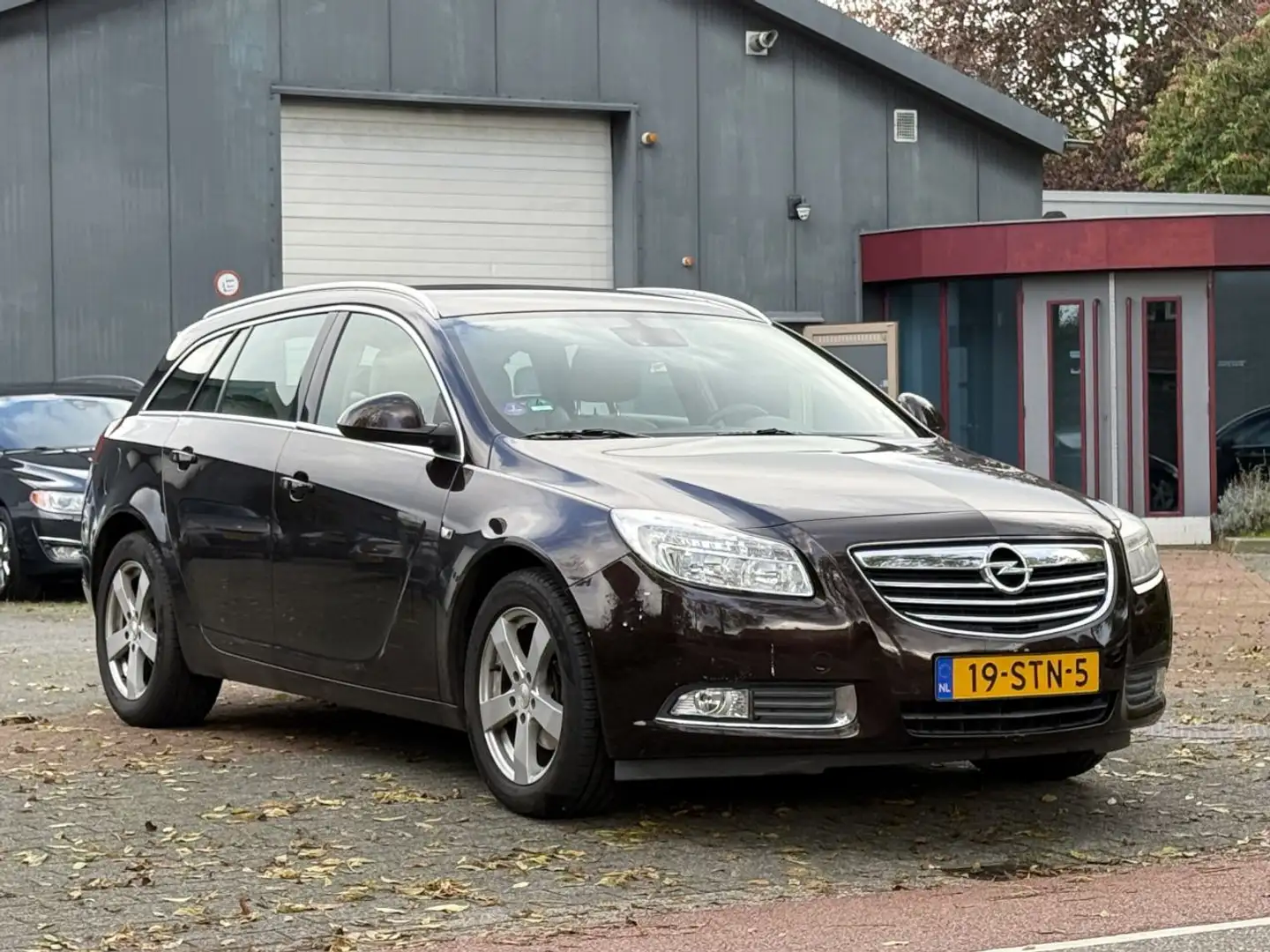 Opel Insignia 1.4 TURBO Navi Clima Bruin - 2