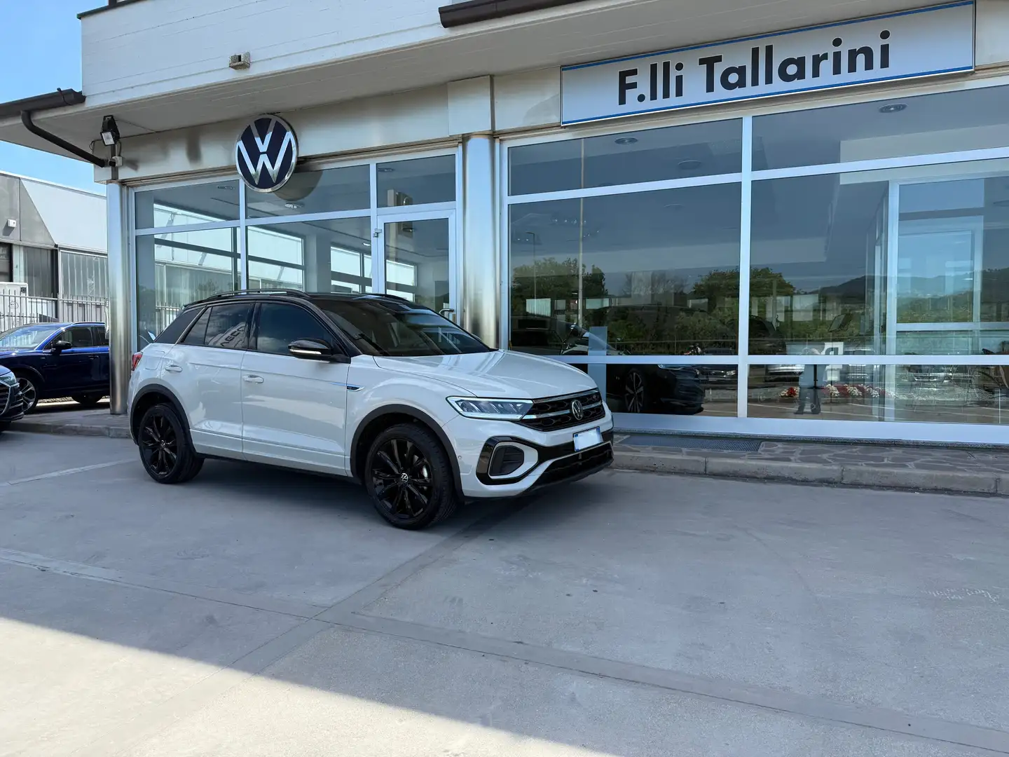 Volkswagen T-Roc T-Roc 2.0 tdi R-Line 115cv Szürke - 1