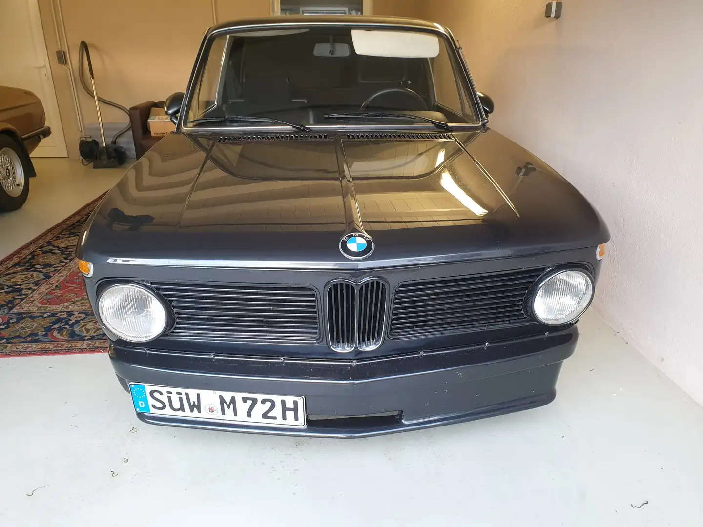 BMW 2002 1802 Siyah - 2