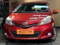 Toyota Yaris 1.33i VVT-i *CAMERA*AIRCO*GARANTIE 1 AN* Rood - thumbnail 1
