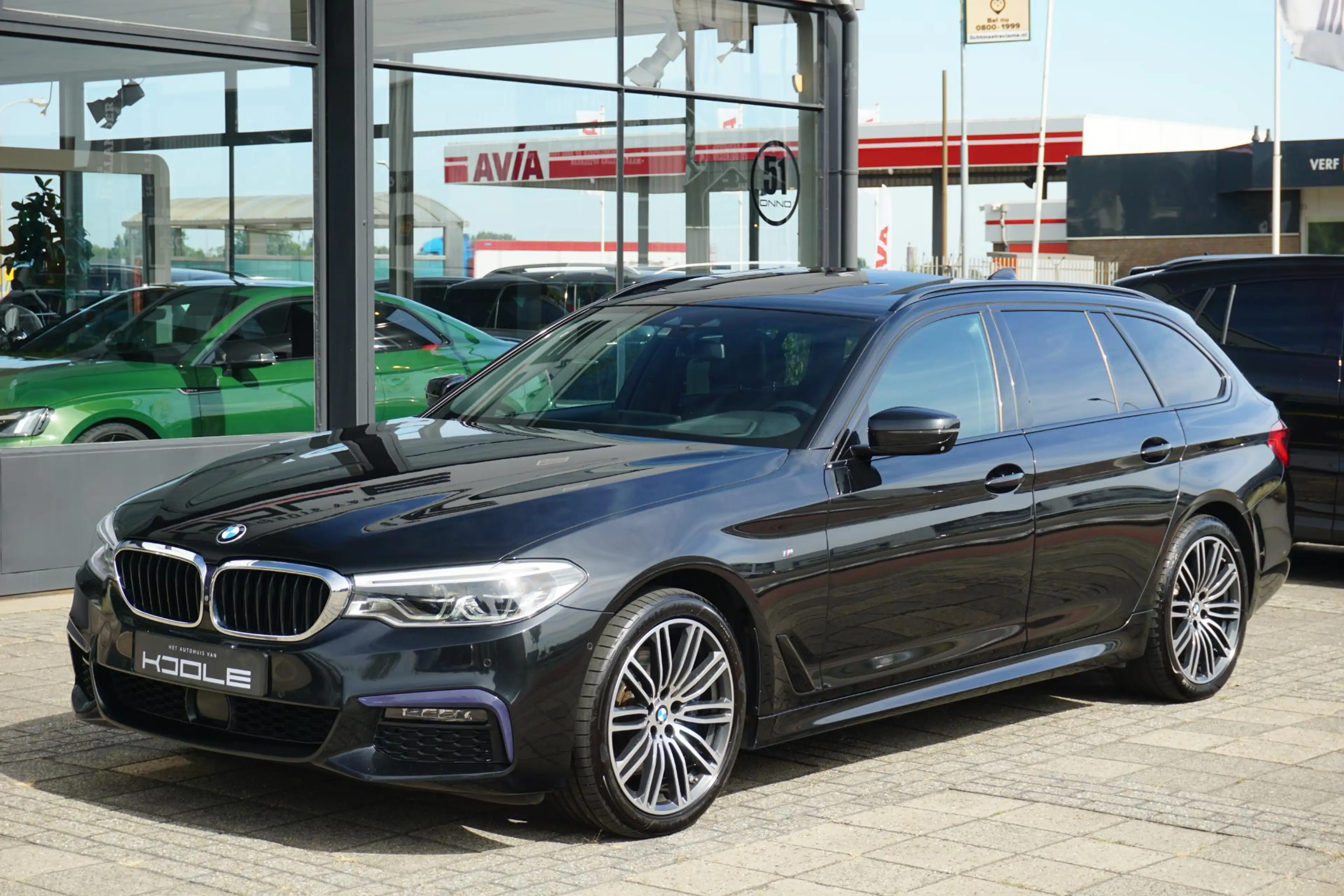 BMW 530 5-serie Touring 530i High Executive | M-Sport | 4W