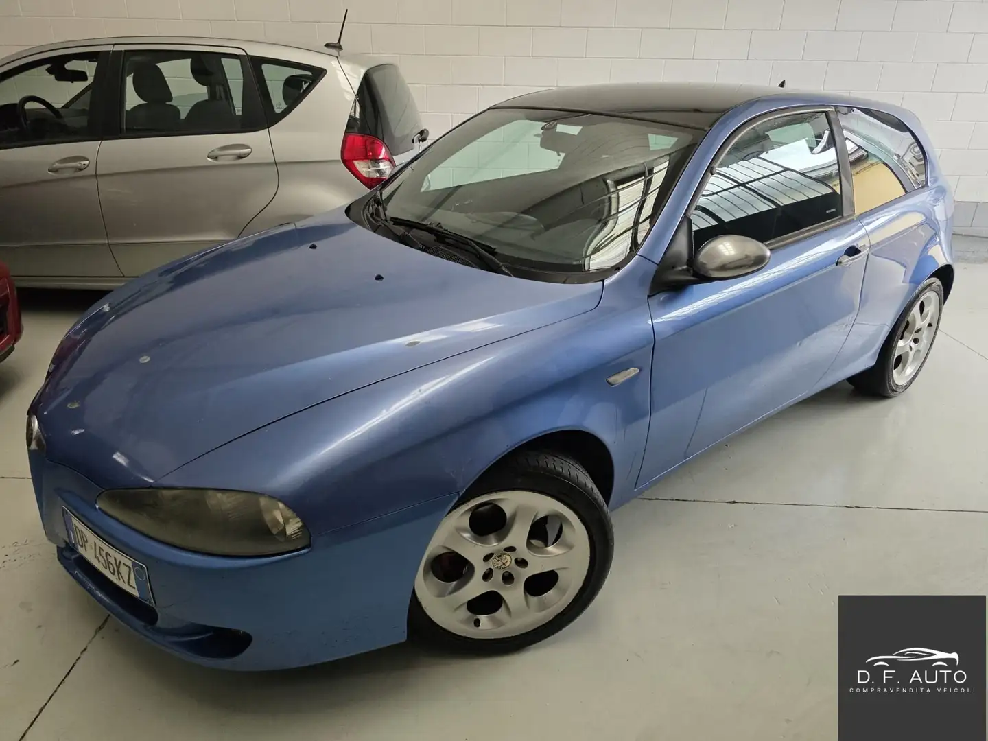 Alfa Romeo 147 1.6 TS GPL BLACK LINE Синій - 1