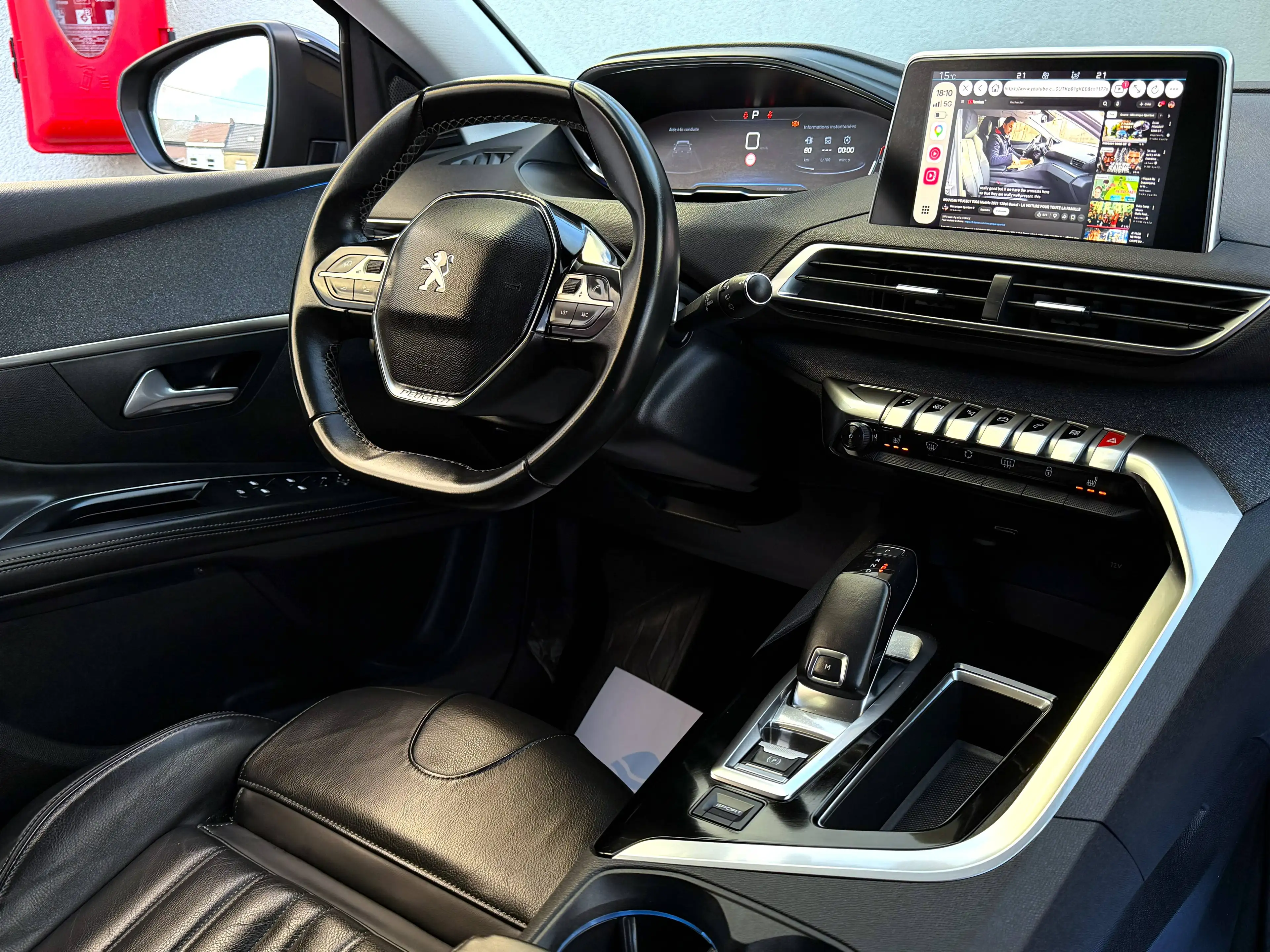 Peugeot 5008 1.6 BlueHDi--BOITE AUTOMATIQUE--7 PLACES--AIRCO--GPS--CUIR--CARPLAY-- — photo 15