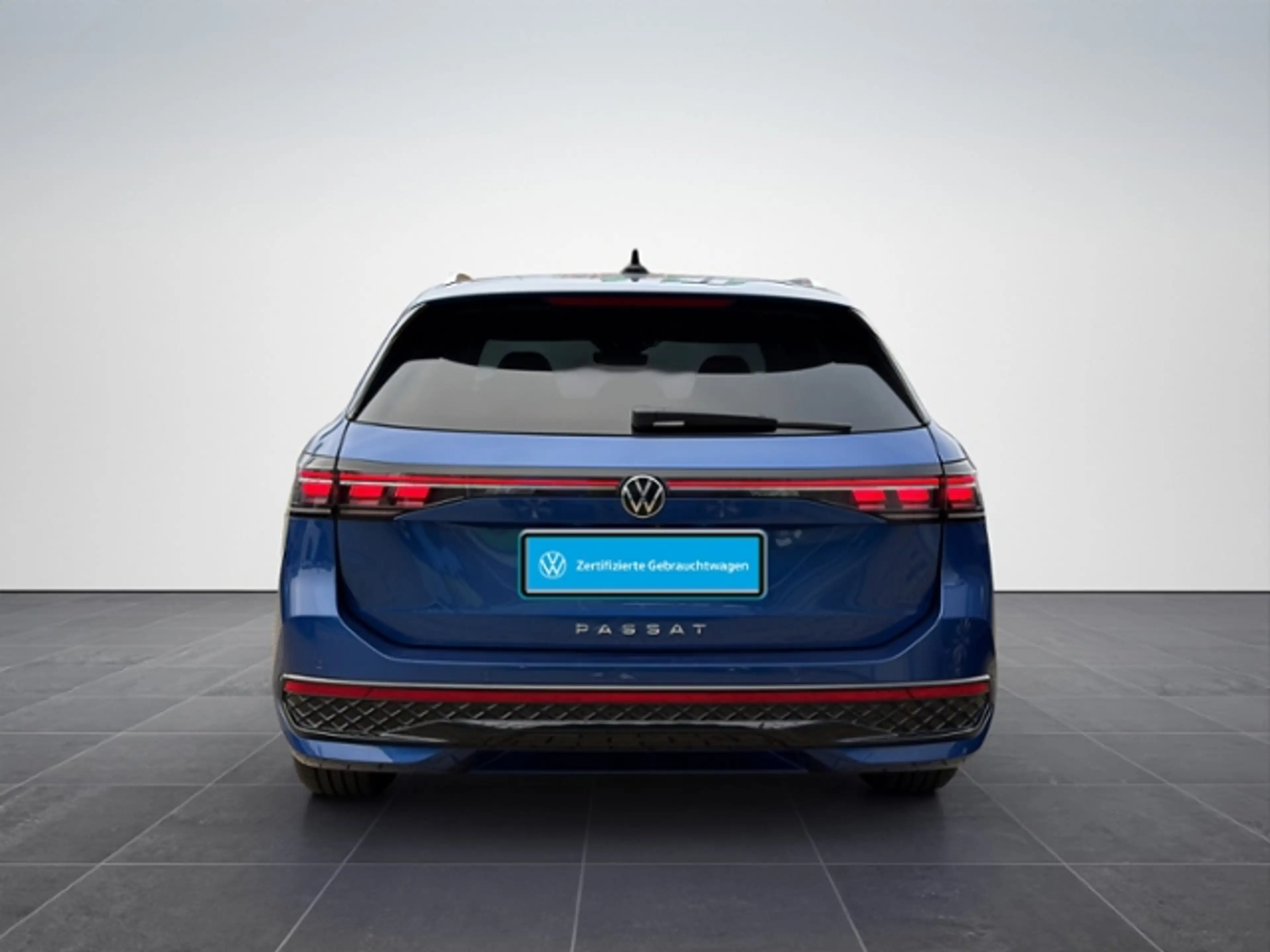 Volkswagen Passat Variant 2.0TDI R-Line Matrix/AHK/HuD/Kamera — photo 6