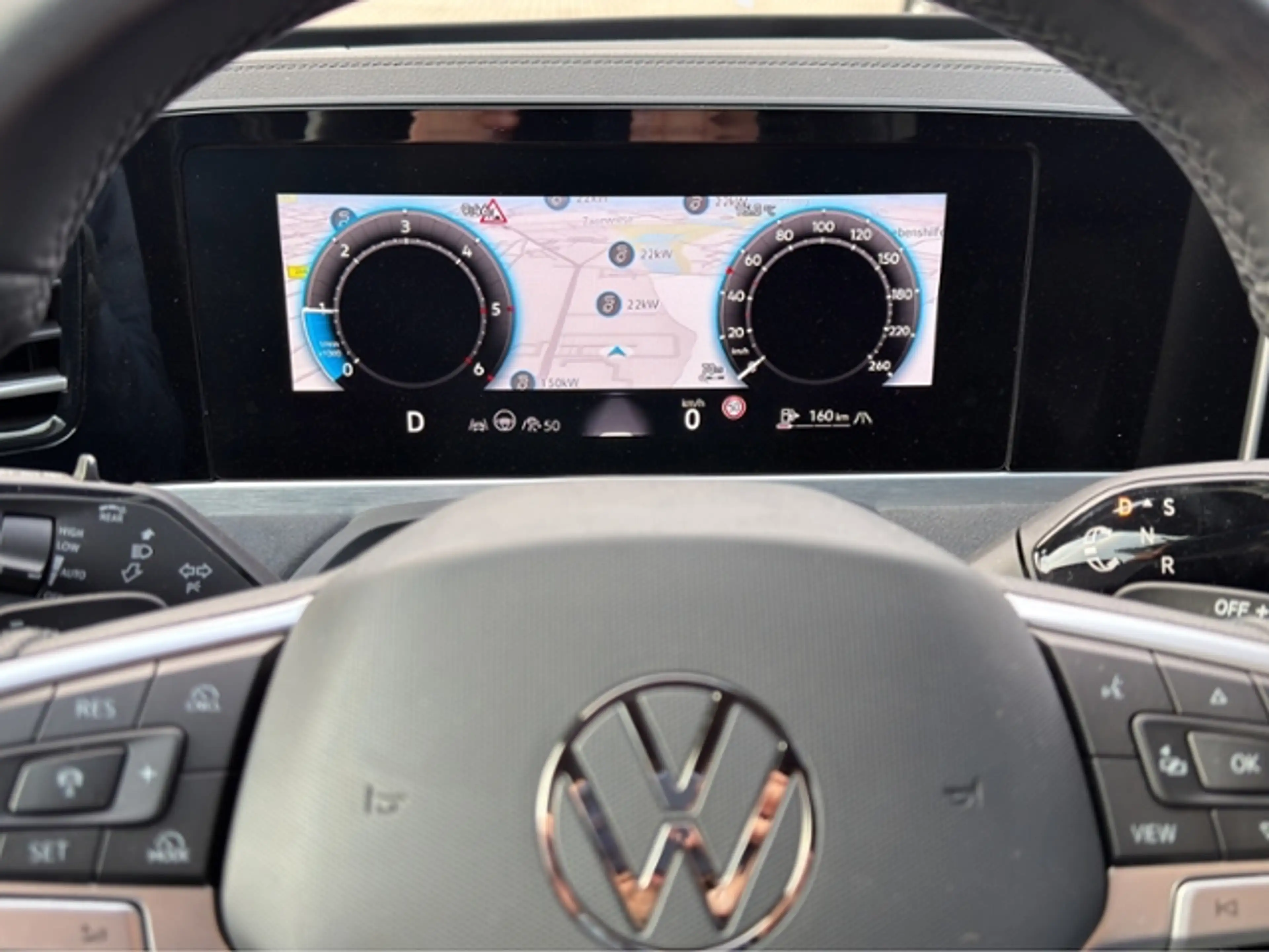 Volkswagen Passat Variant 2.0TDI R-Line Matrix/AHK/HuD/Kamera — photo 10