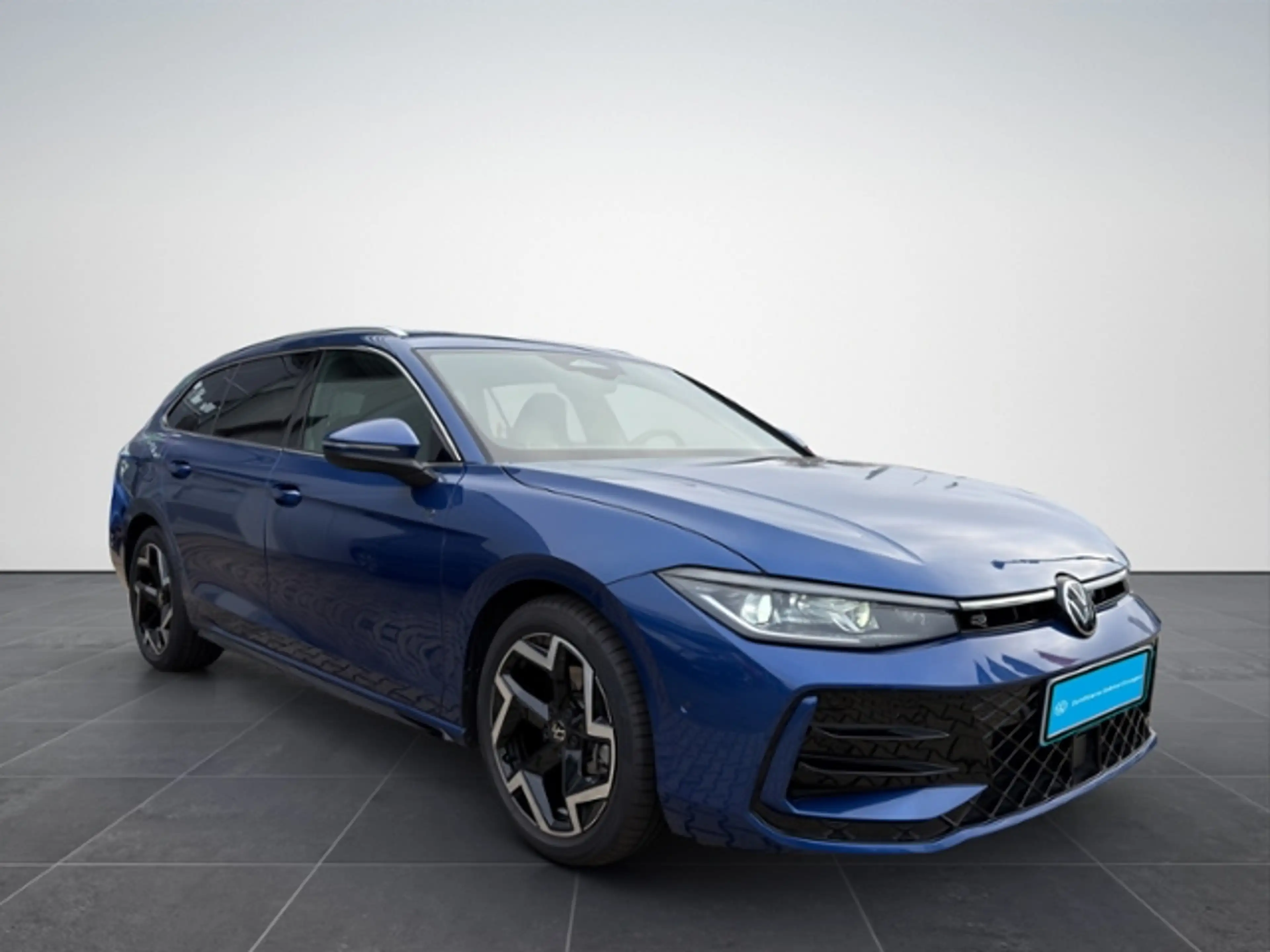 Volkswagen Passat Variant 2.0TDI R-Line Matrix/AHK/HuD/Kamera — photo 9