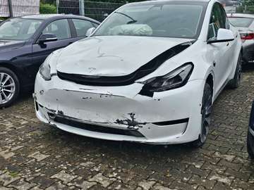 Long Range Dual Performance AWD