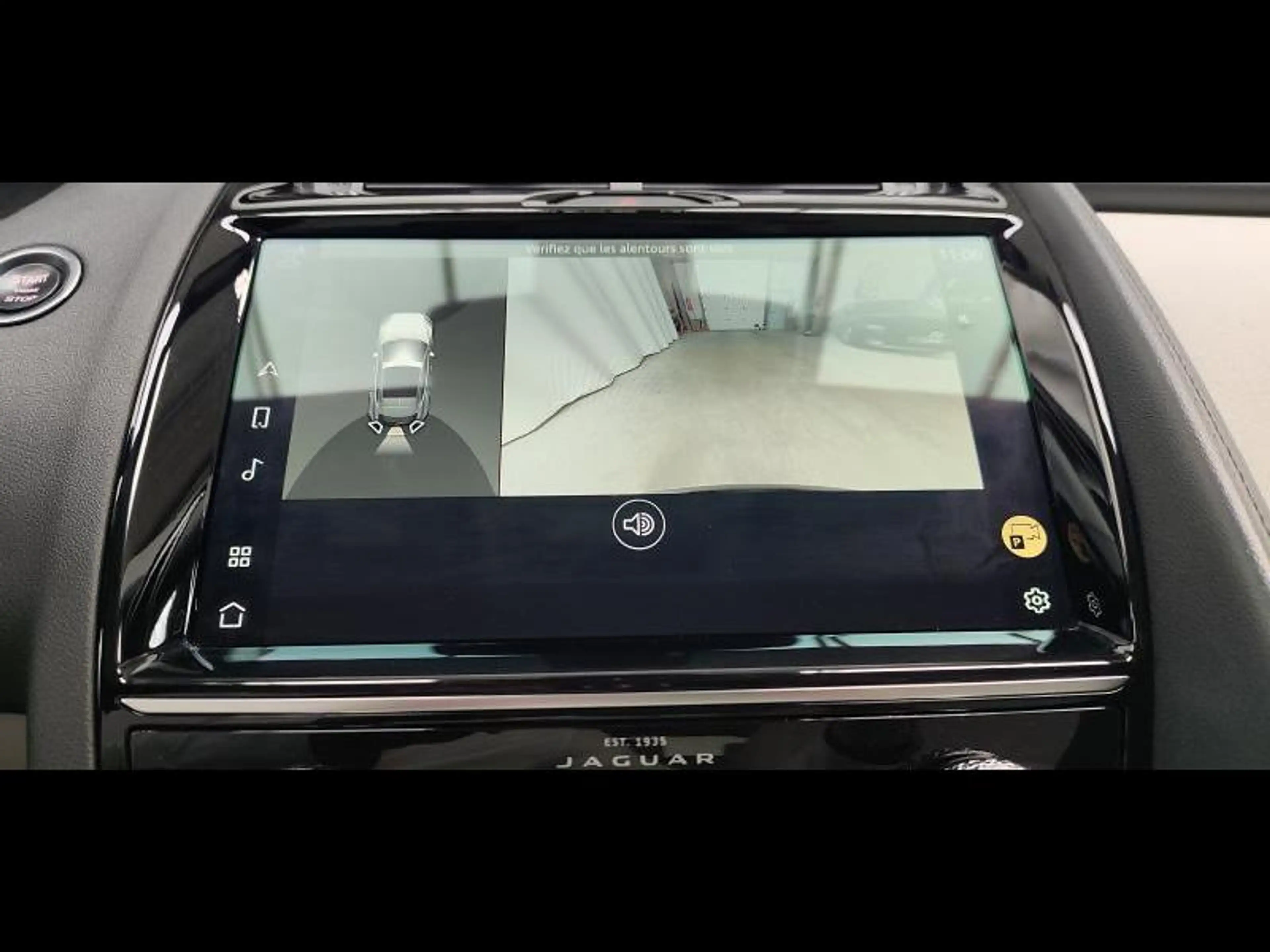 Jaguar E-Pace D165 AWD Auto S — photo 17