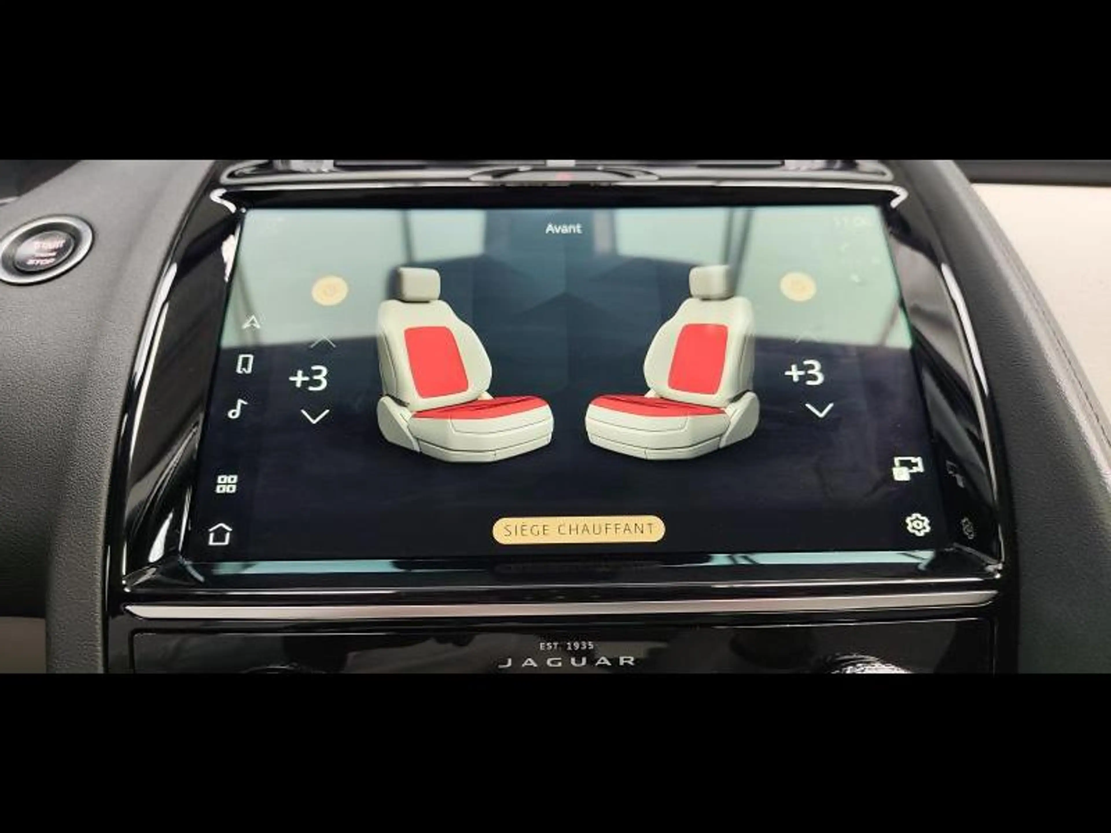 Jaguar E-Pace D165 AWD Auto S — photo 16