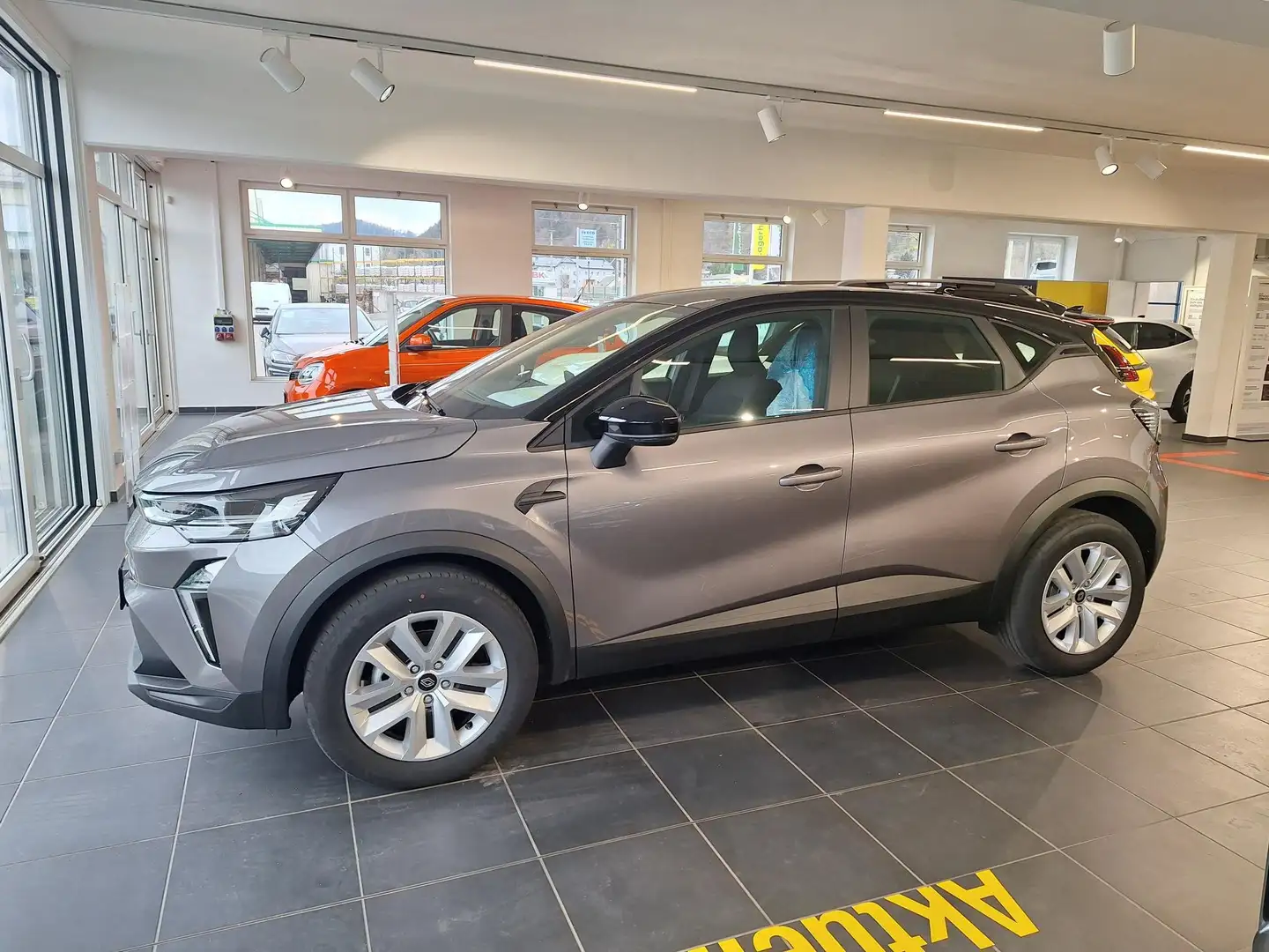 Renault Captur Captur TCe 90 Evolution Evolution Grau - 2