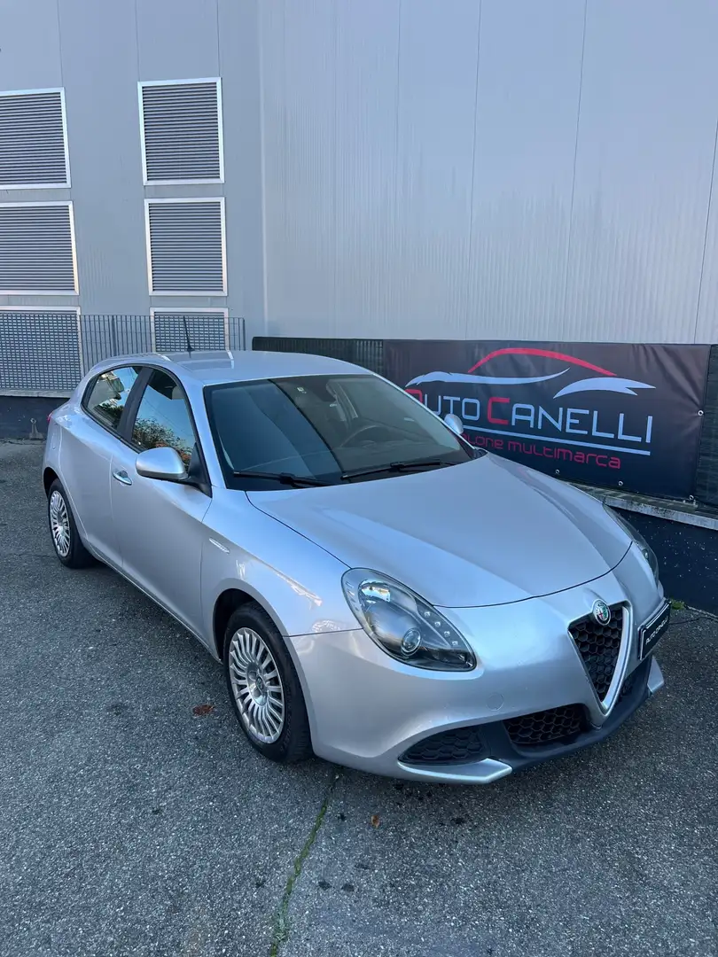 Alfa Romeo Giulietta Giulietta 1.6 JTDm 120 CV Sport Grigio - 1