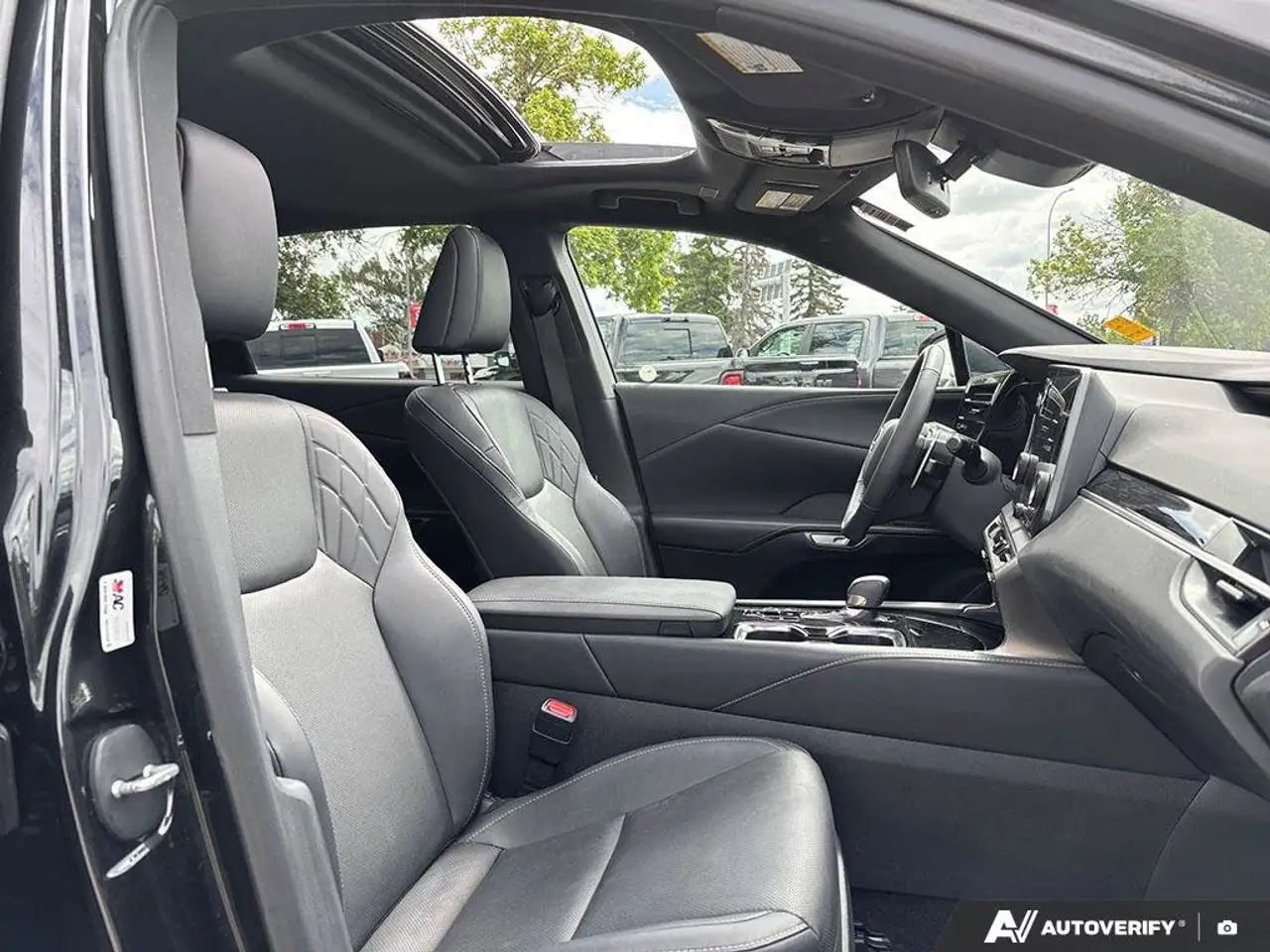 Lexus RX photo Lexus RX