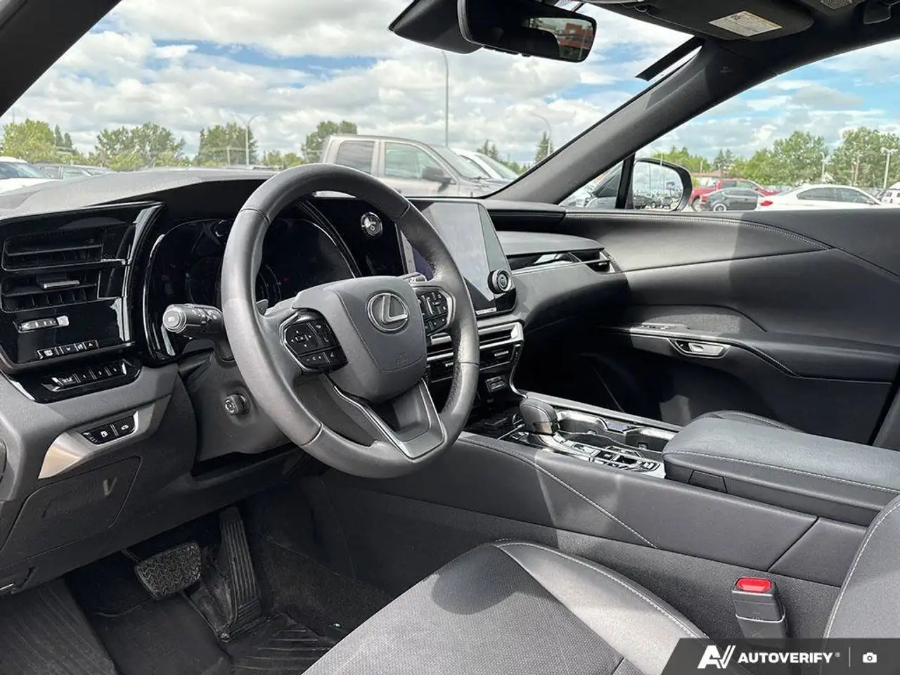 Lexus RX photo Lexus RX