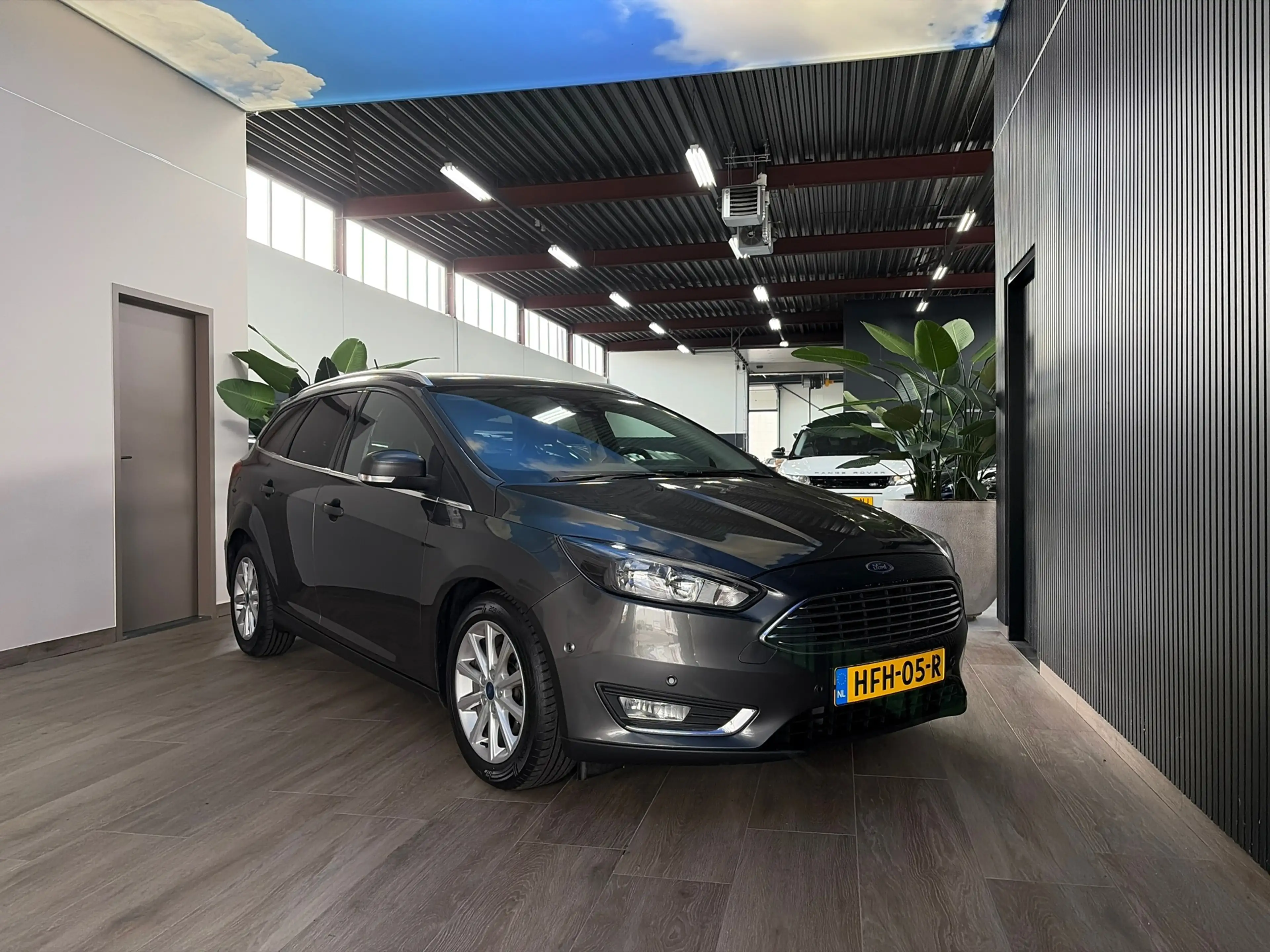 Ford Focus Wagon Titanium, volle uitvoering met nieuwe motor — photo 14