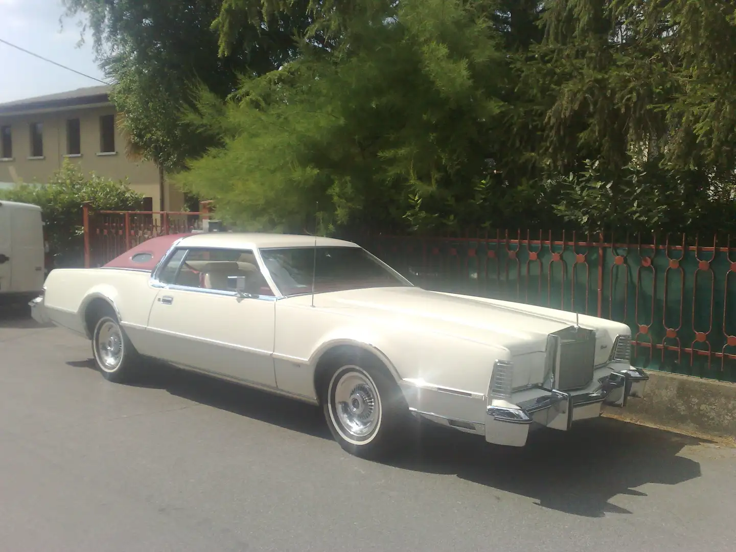 Lincoln Continental MARK IV LIPSTICK EDITION Blanc - 1